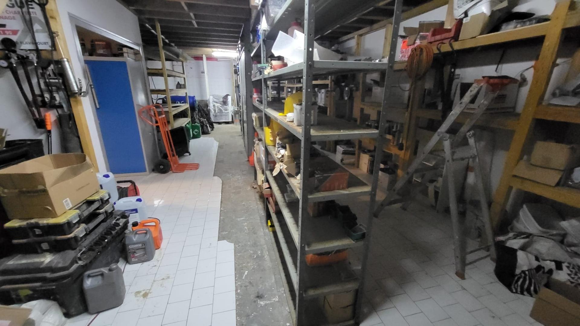 Miniature photo - 20 / 20