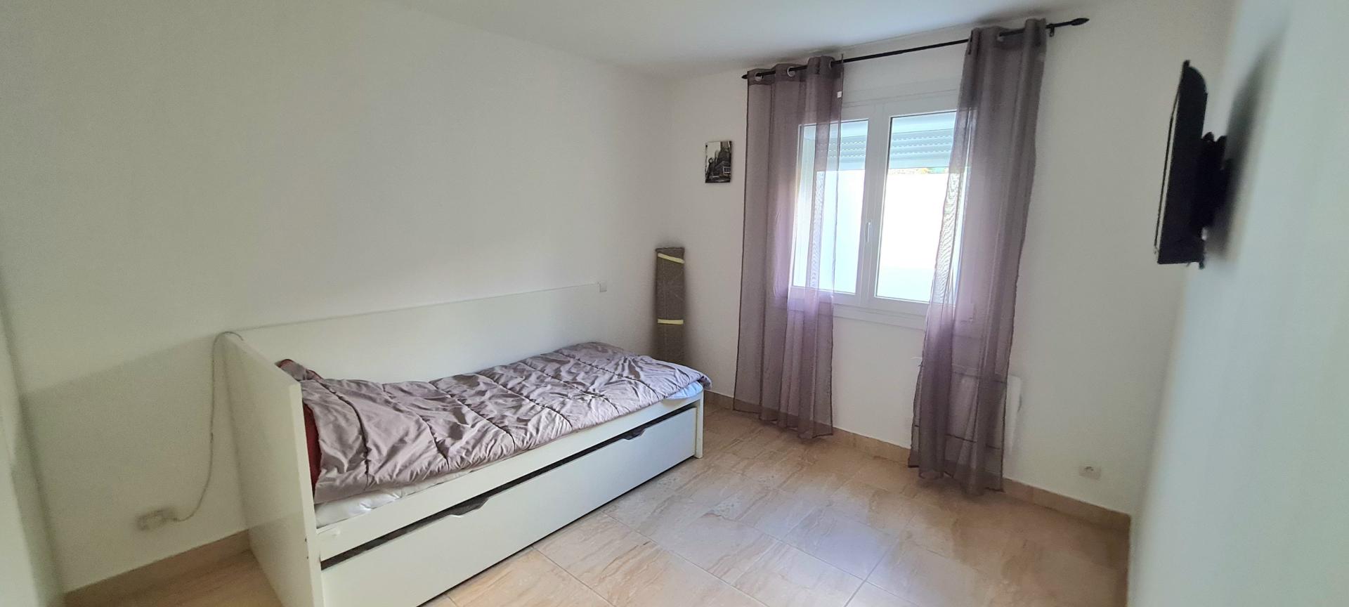 Miniature photo - 12 / 13