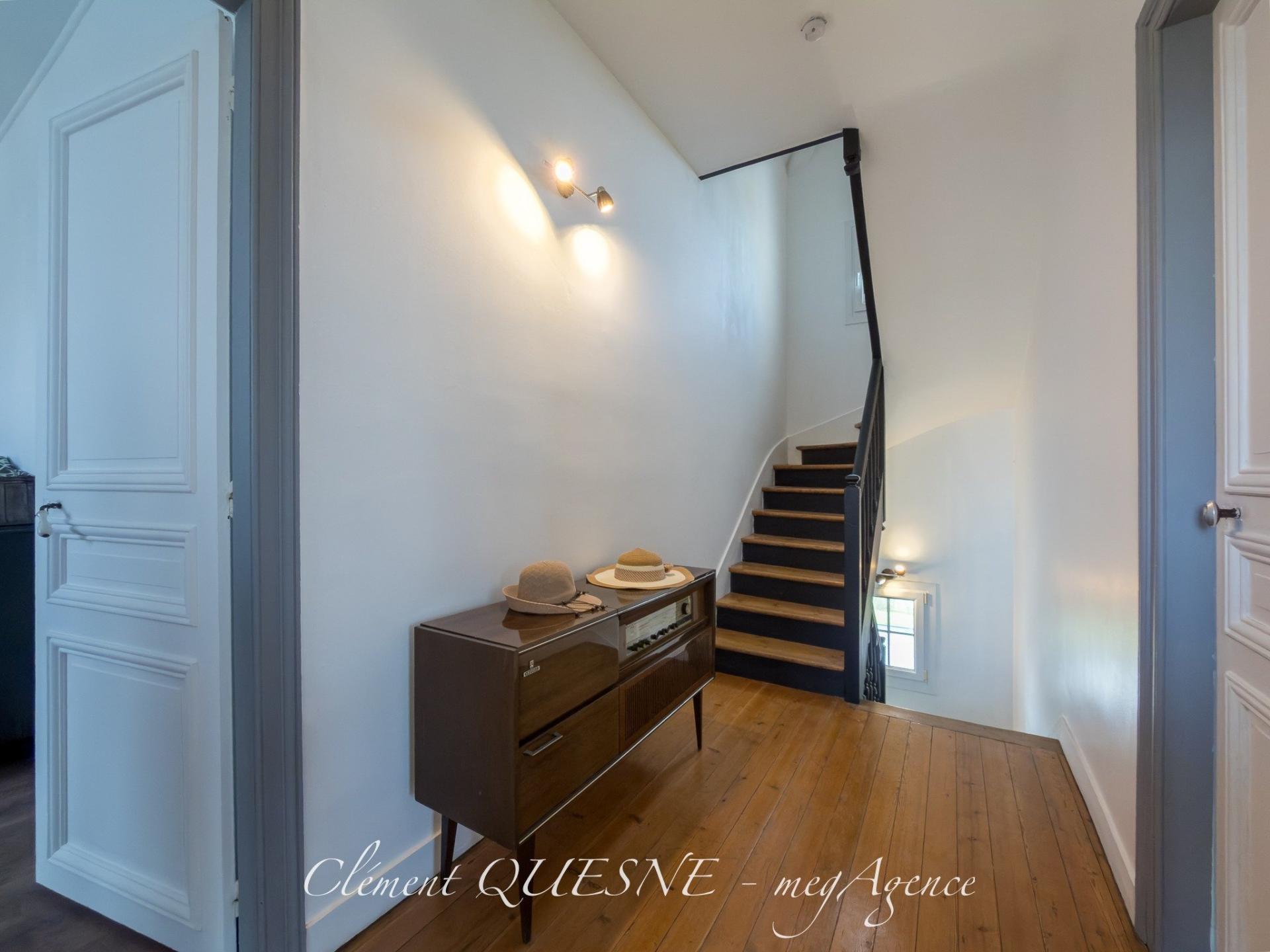 Miniature photo - 11 / 20