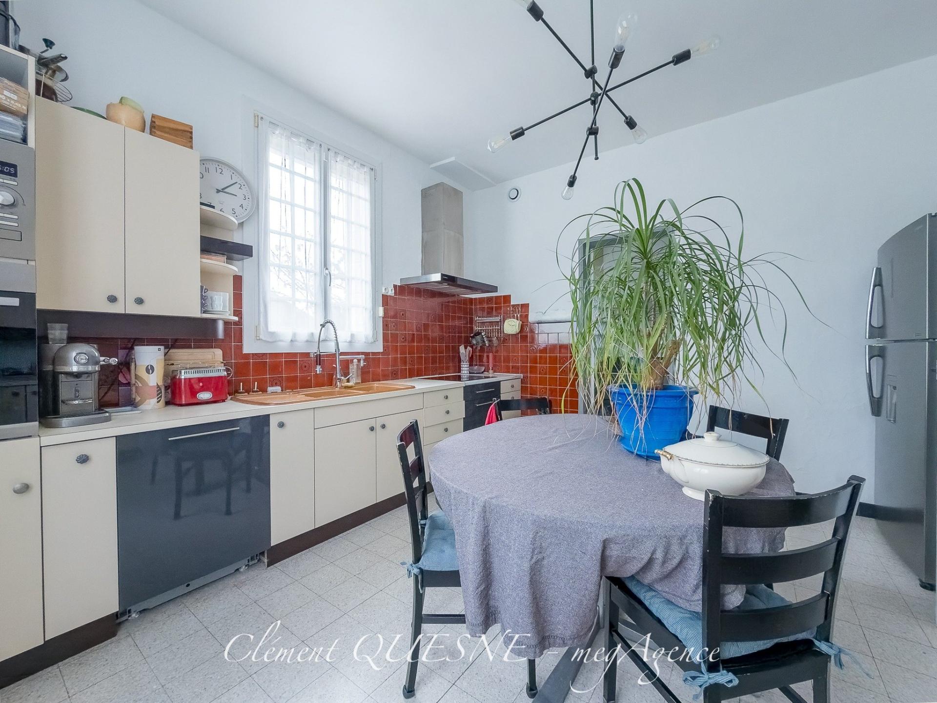 Miniature photo - 10 / 20