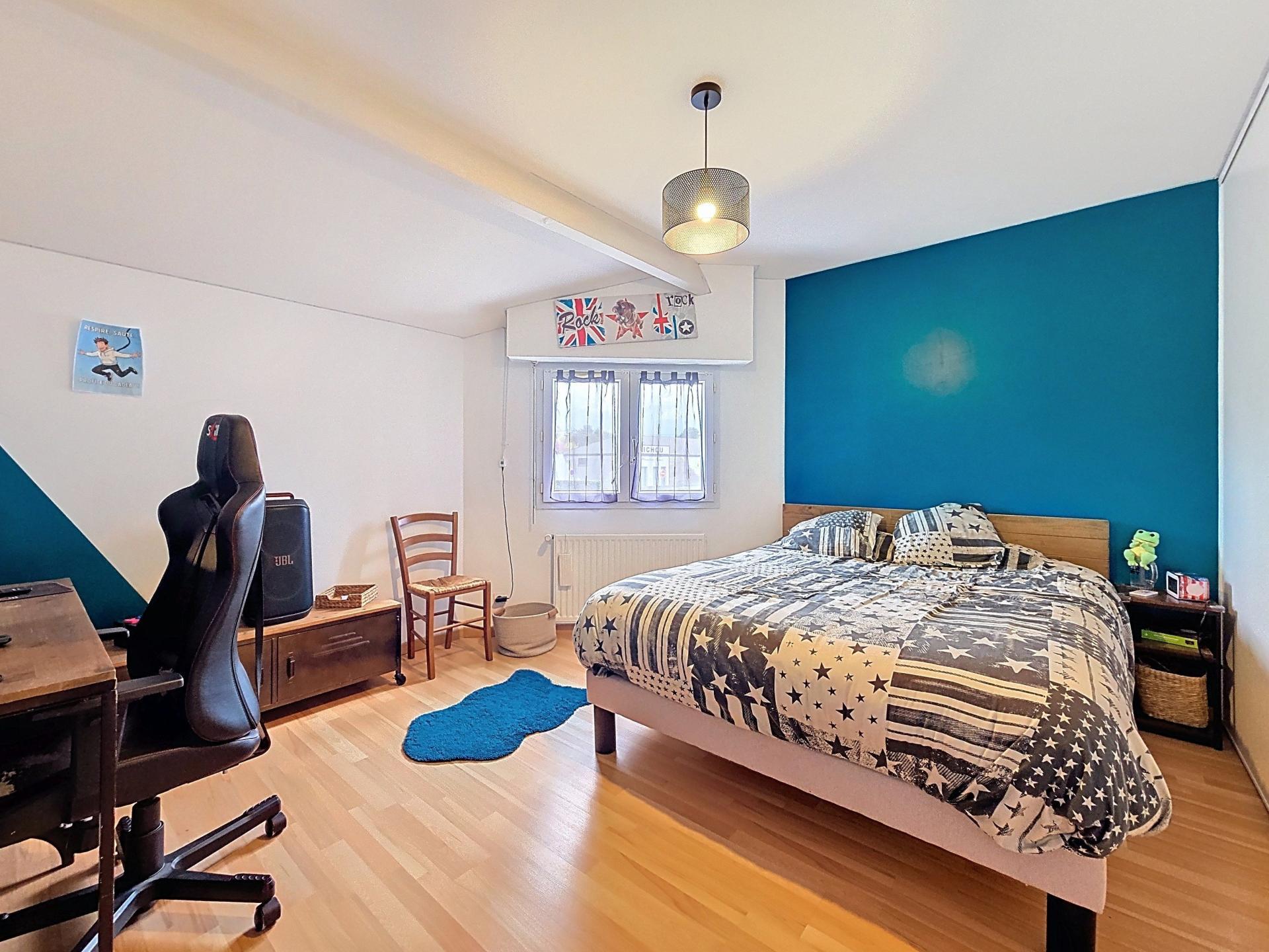 Miniature photo - 6 / 12