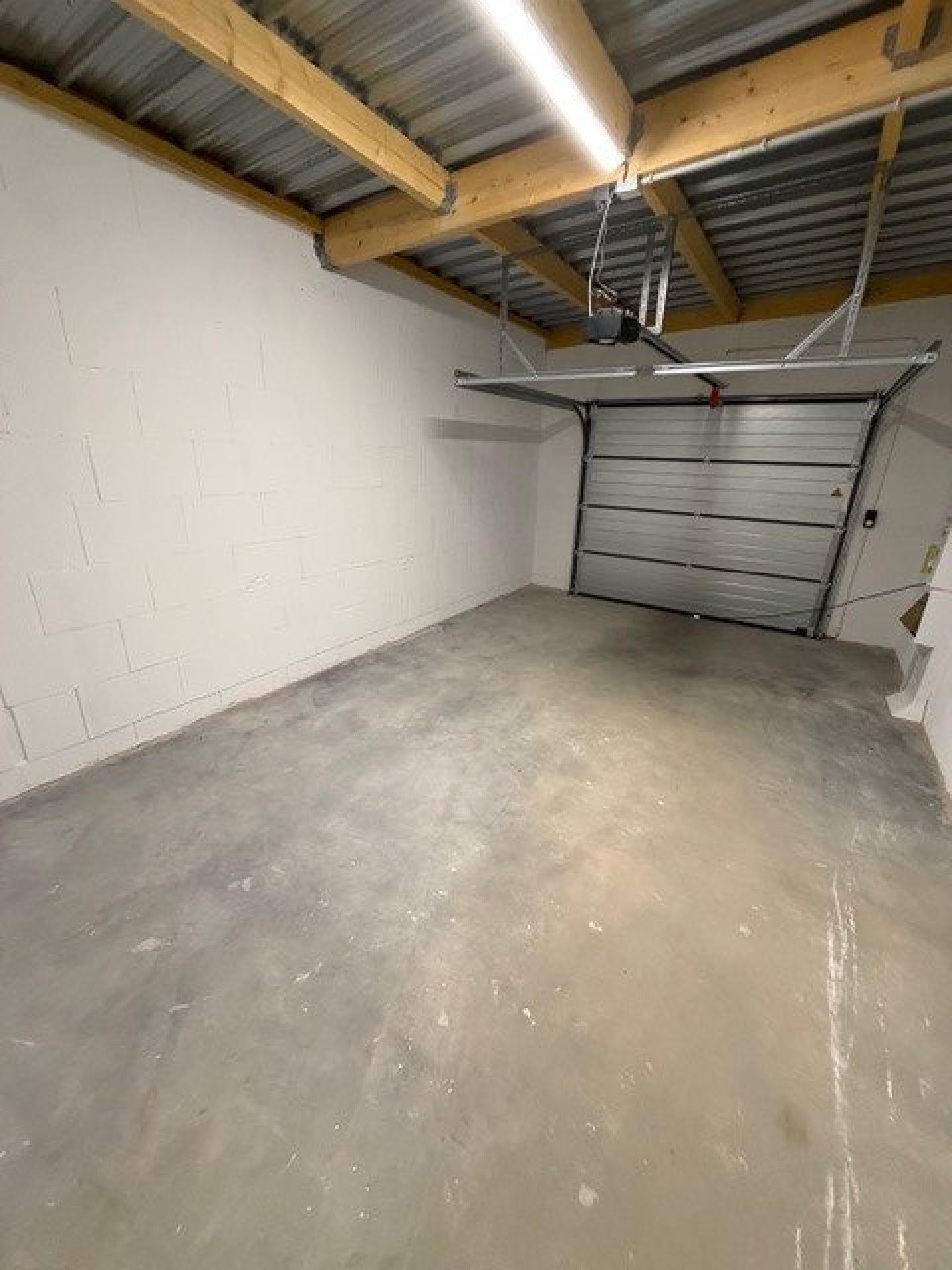 Miniature photo - 9 / 9