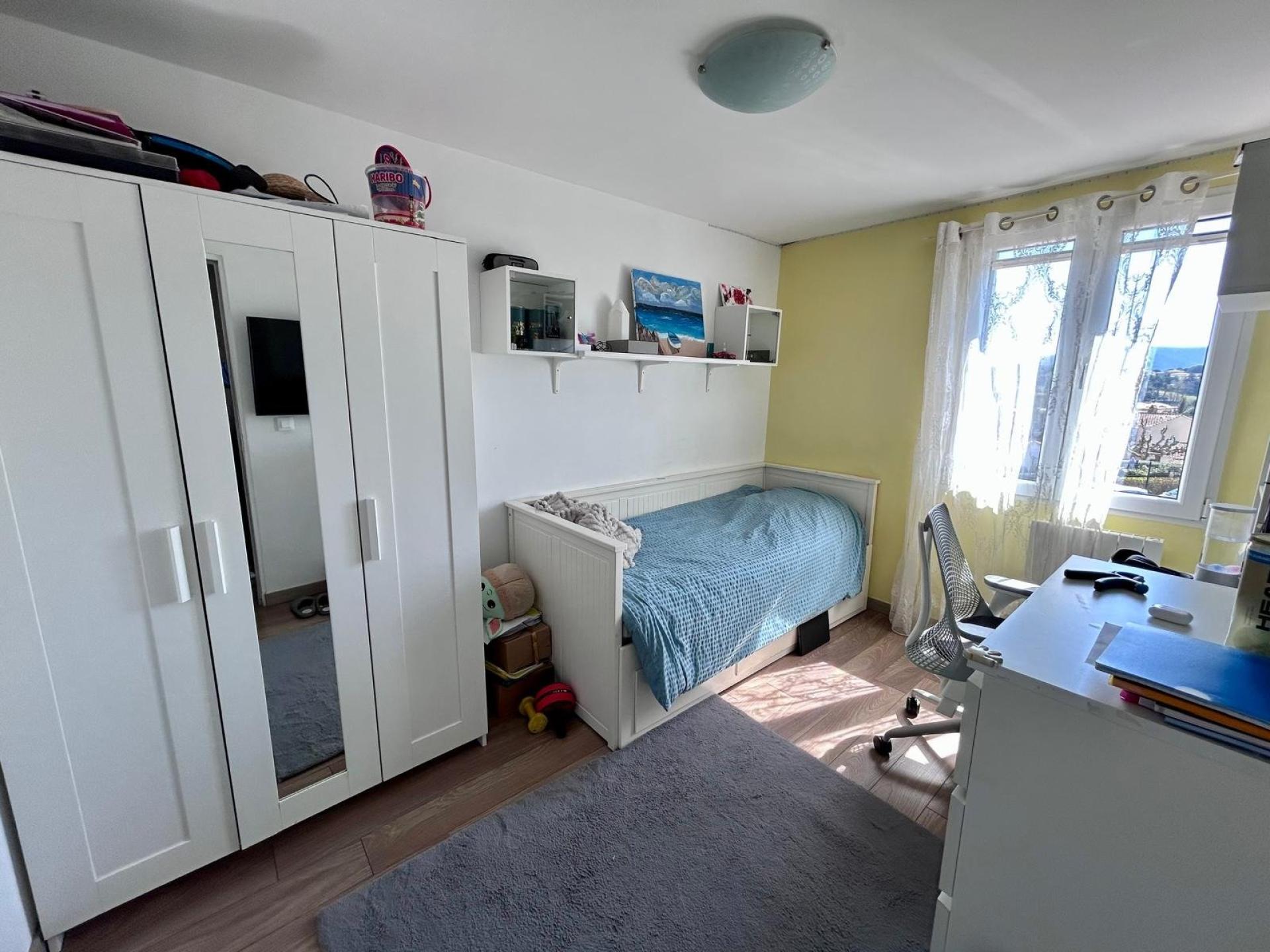 Miniature photo - 6 / 8