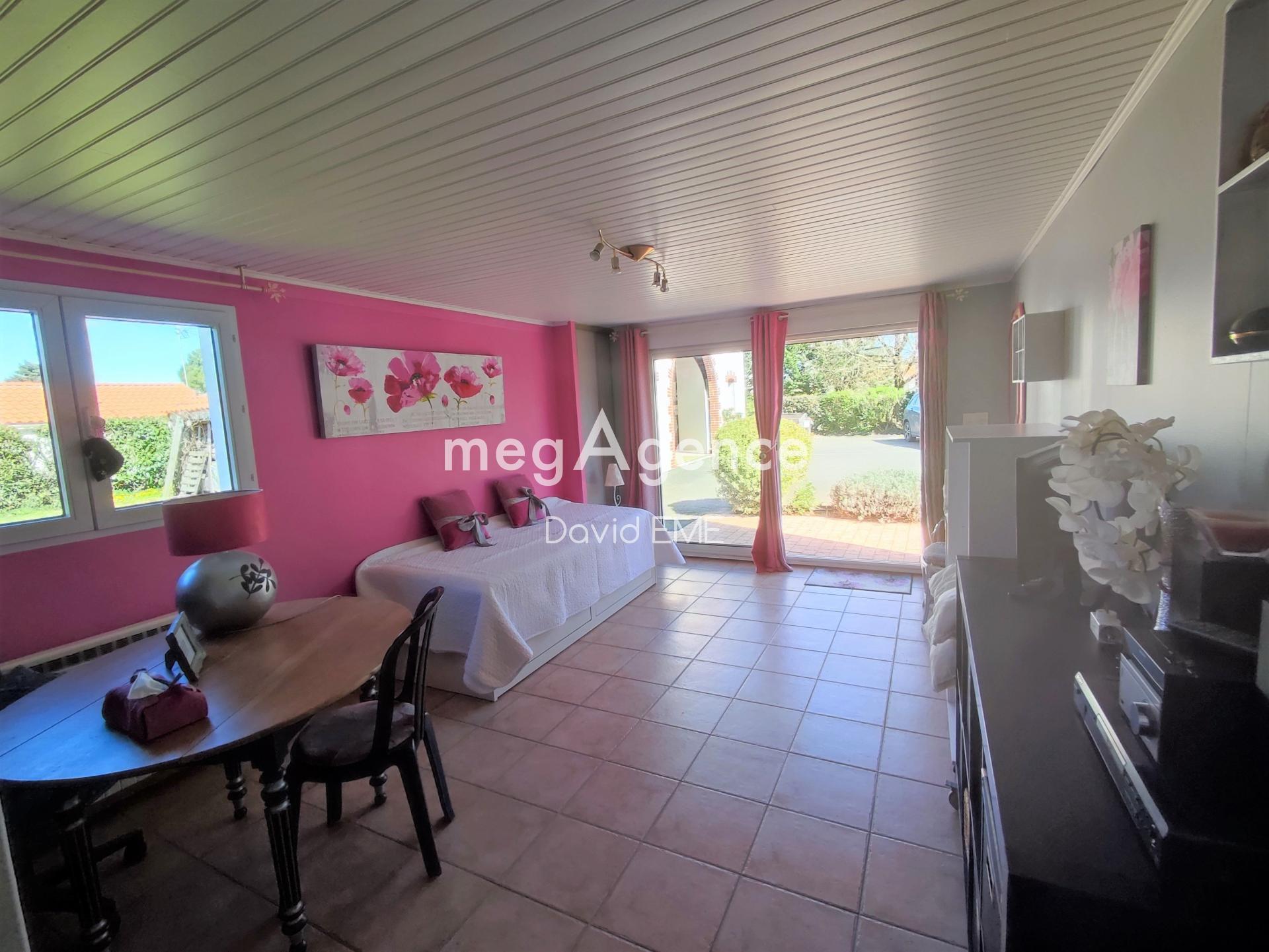 Miniature photo - 9 / 12