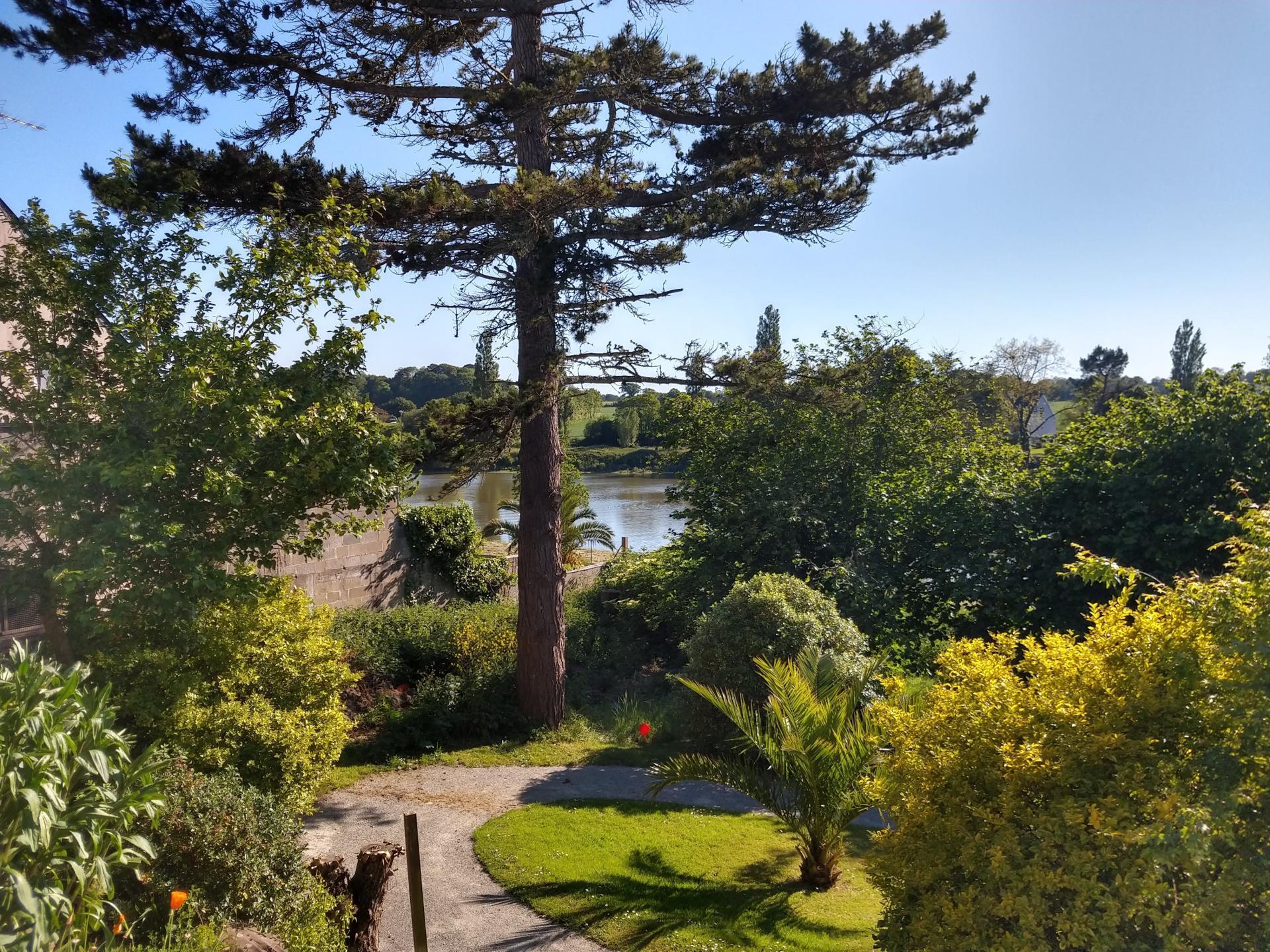 Miniature photo - 8 / 10