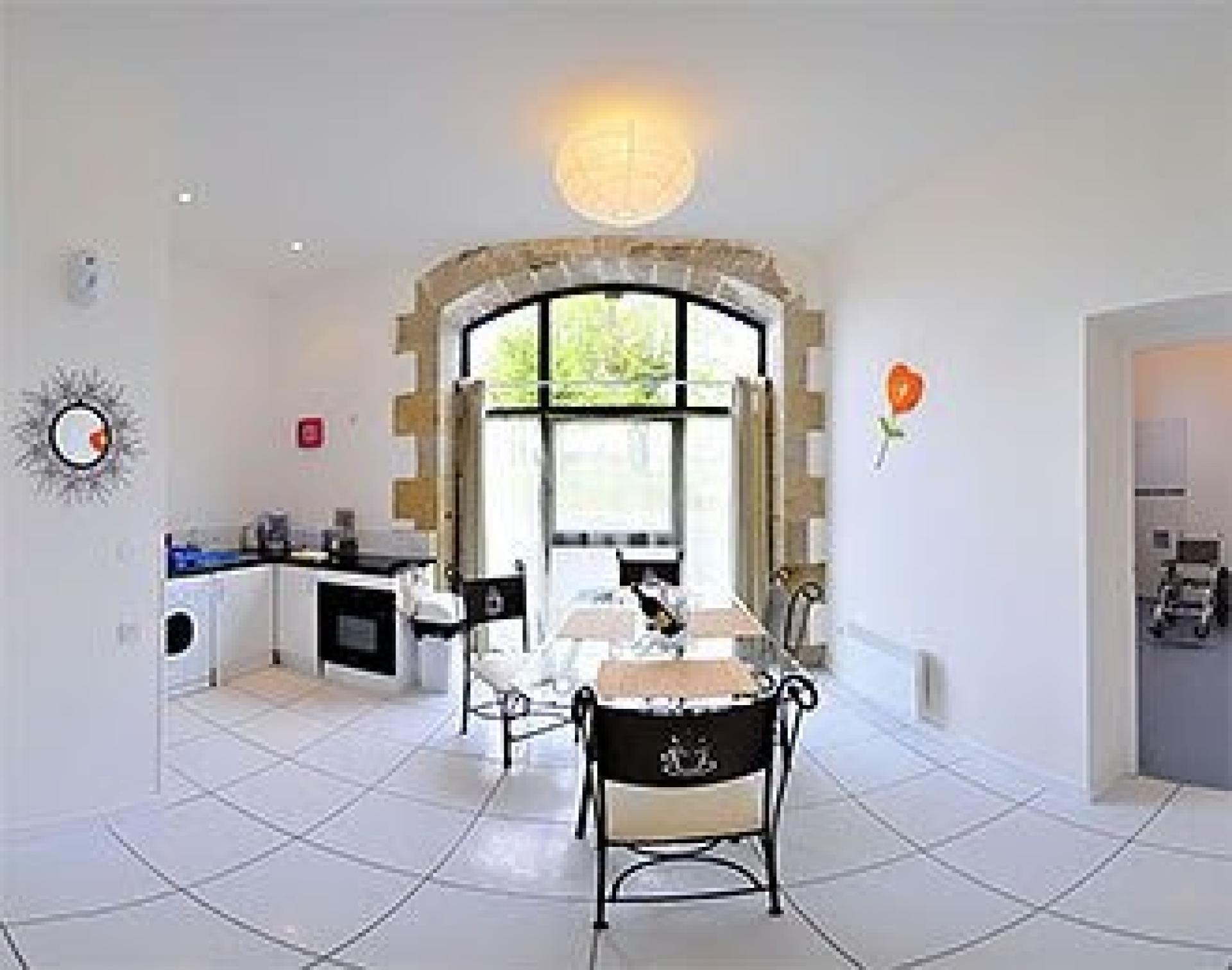 Miniature photo - 7 / 10