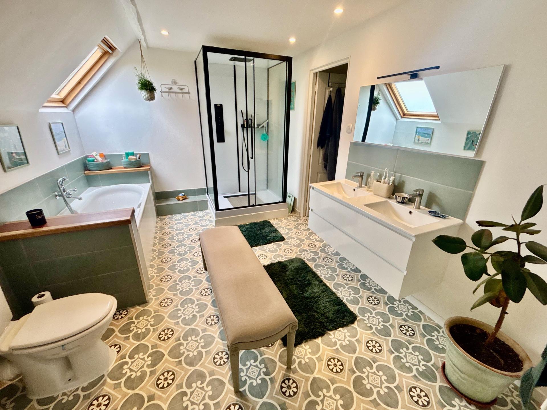 Miniature photo - 7 / 20