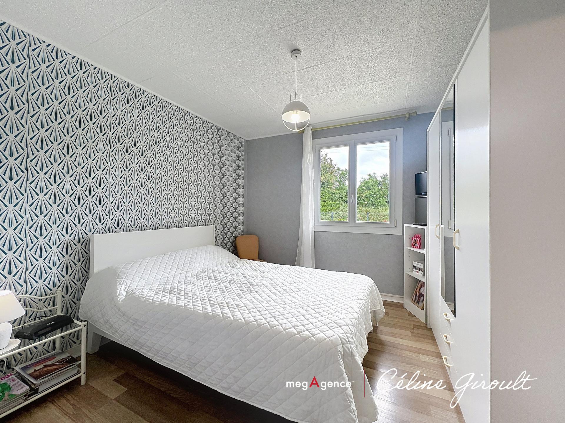 Miniature photo - 6 / 12