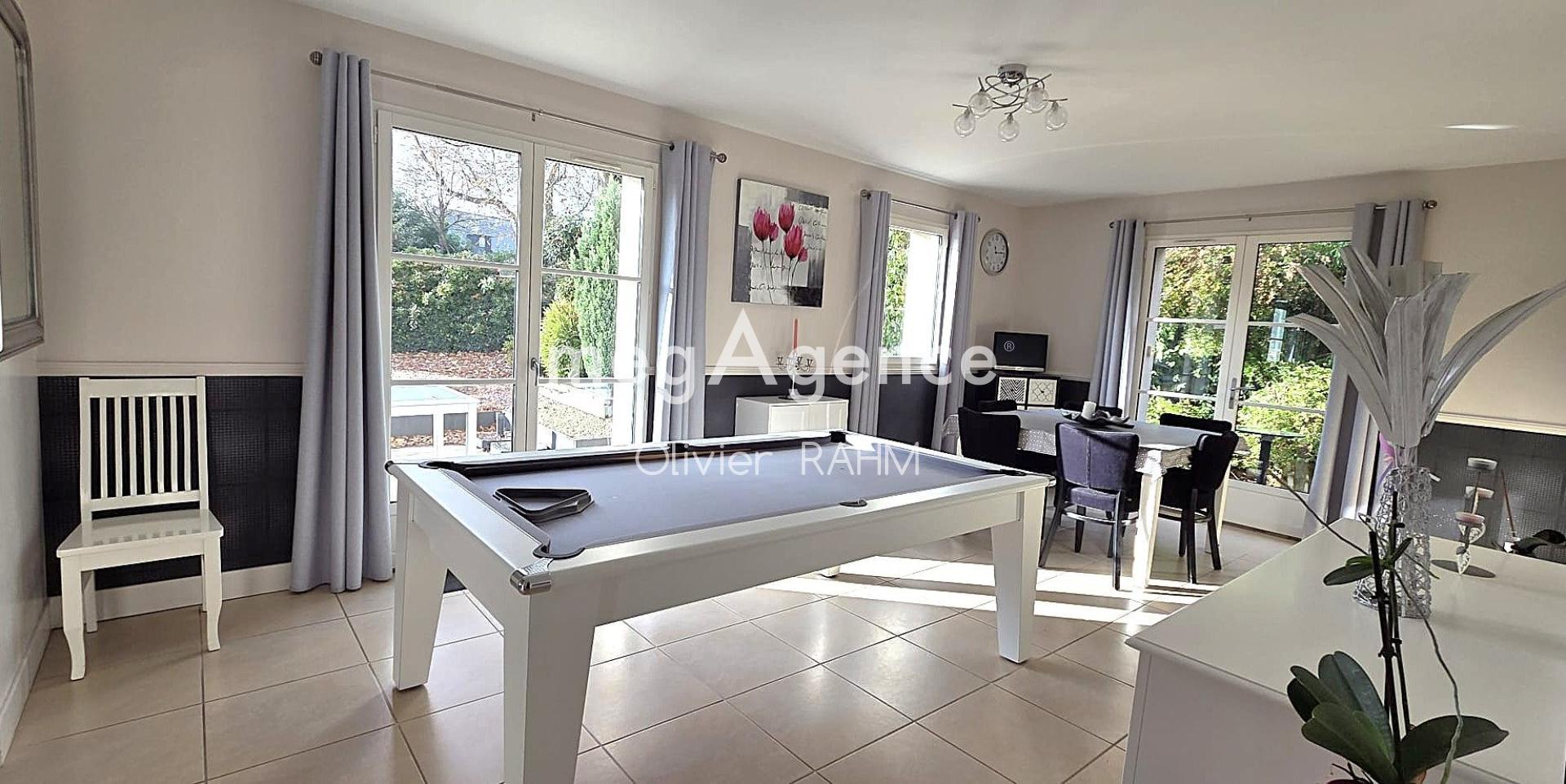 Miniature photo - 8 / 12