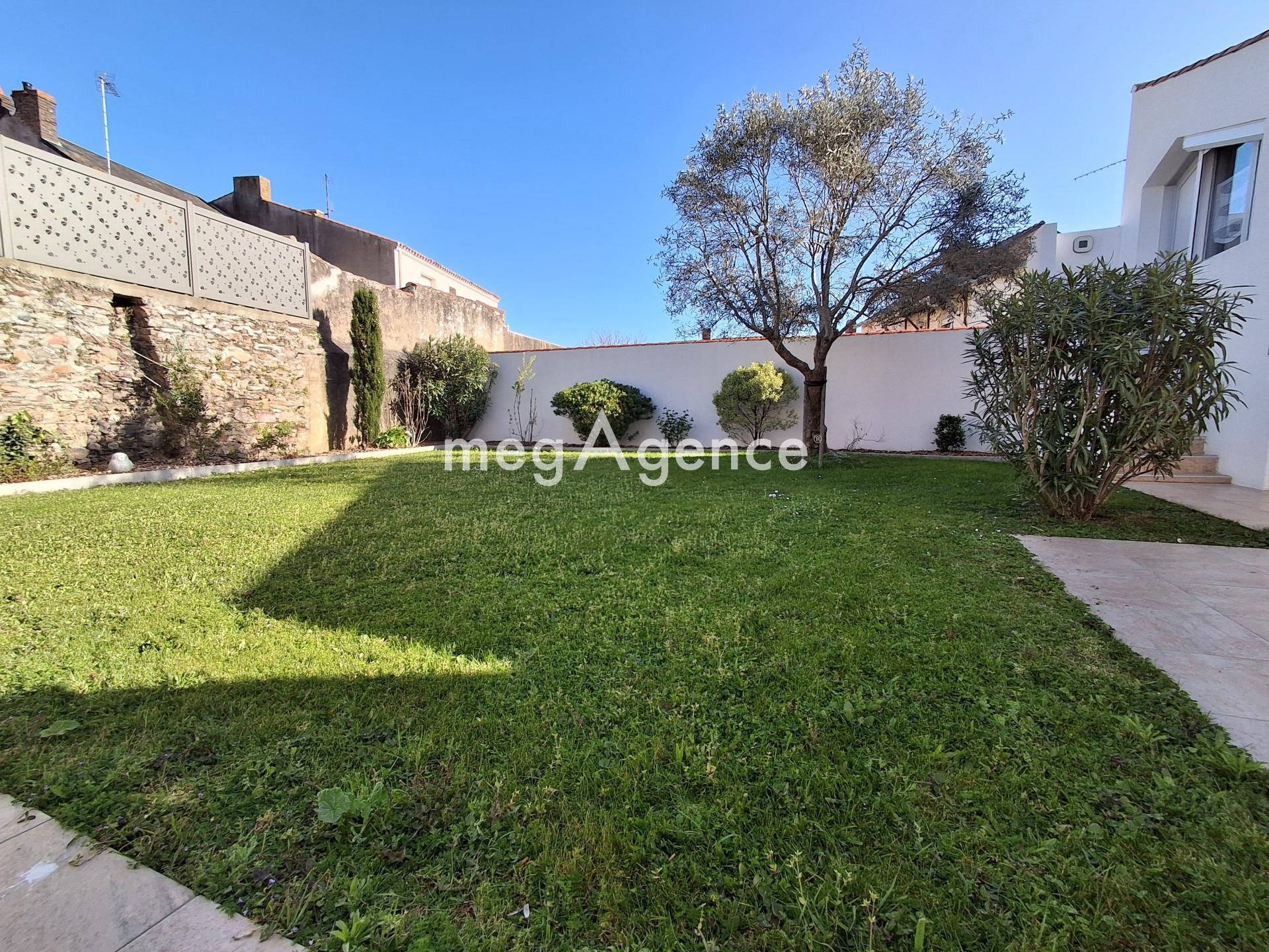 Miniature photo - 2 / 10