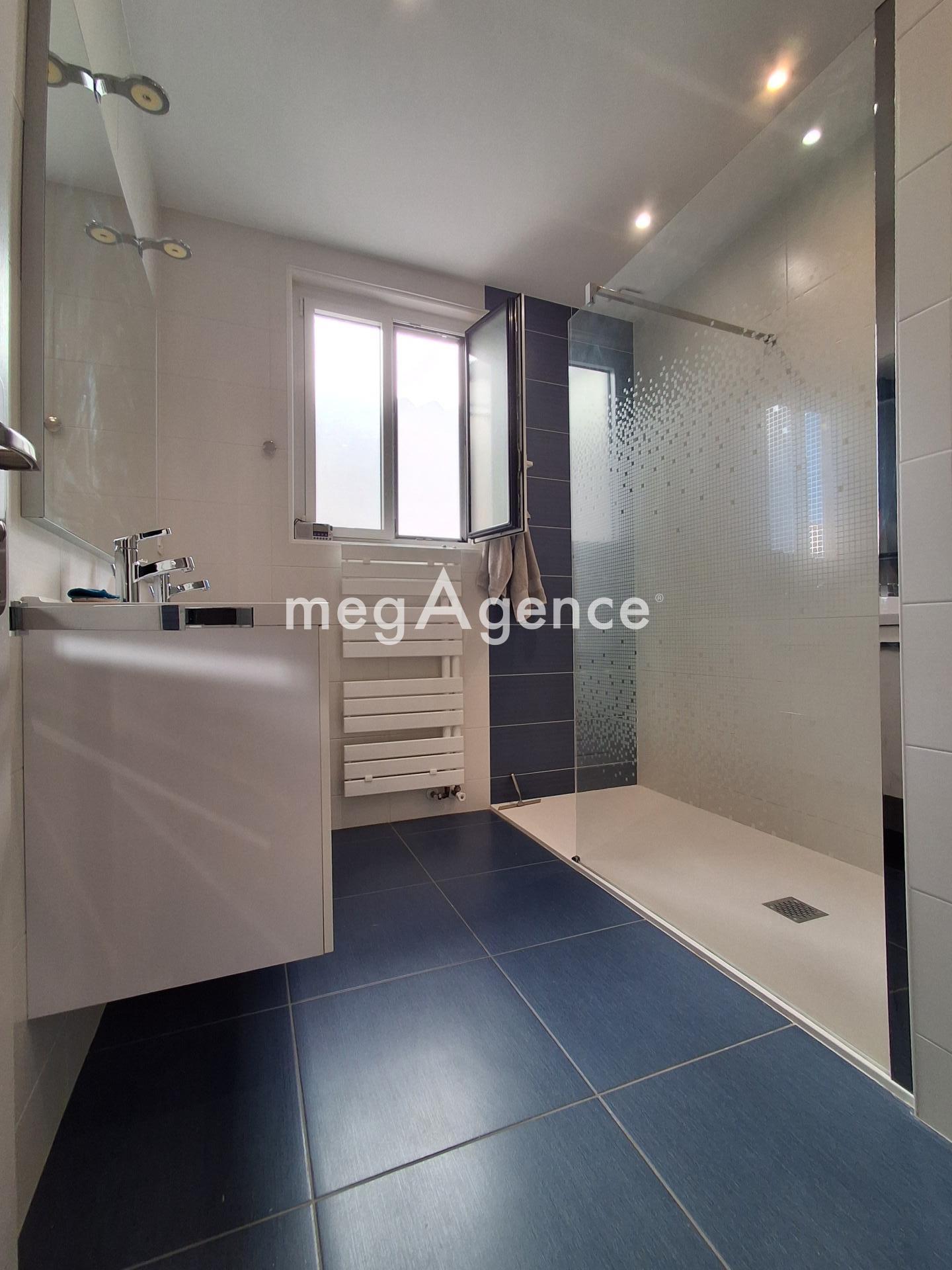 Miniature photo - 10 / 10