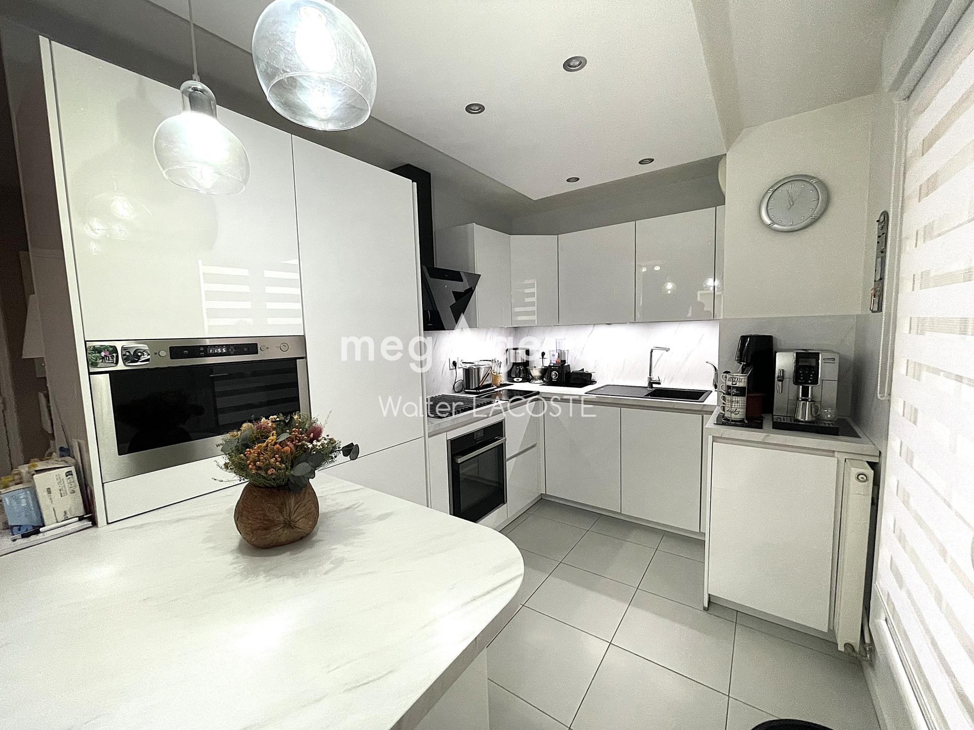 Miniature photo - 3 / 10