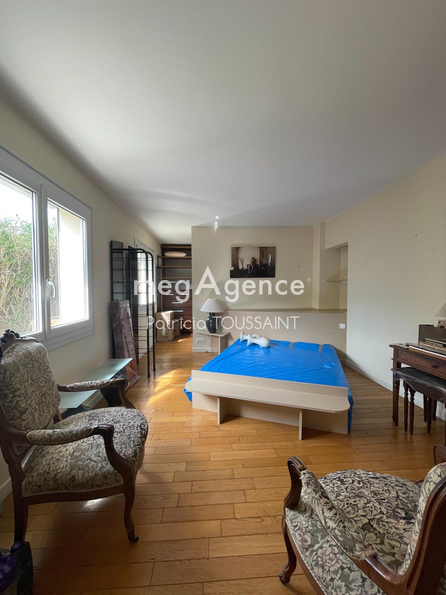 Miniature photo - 5 / 10