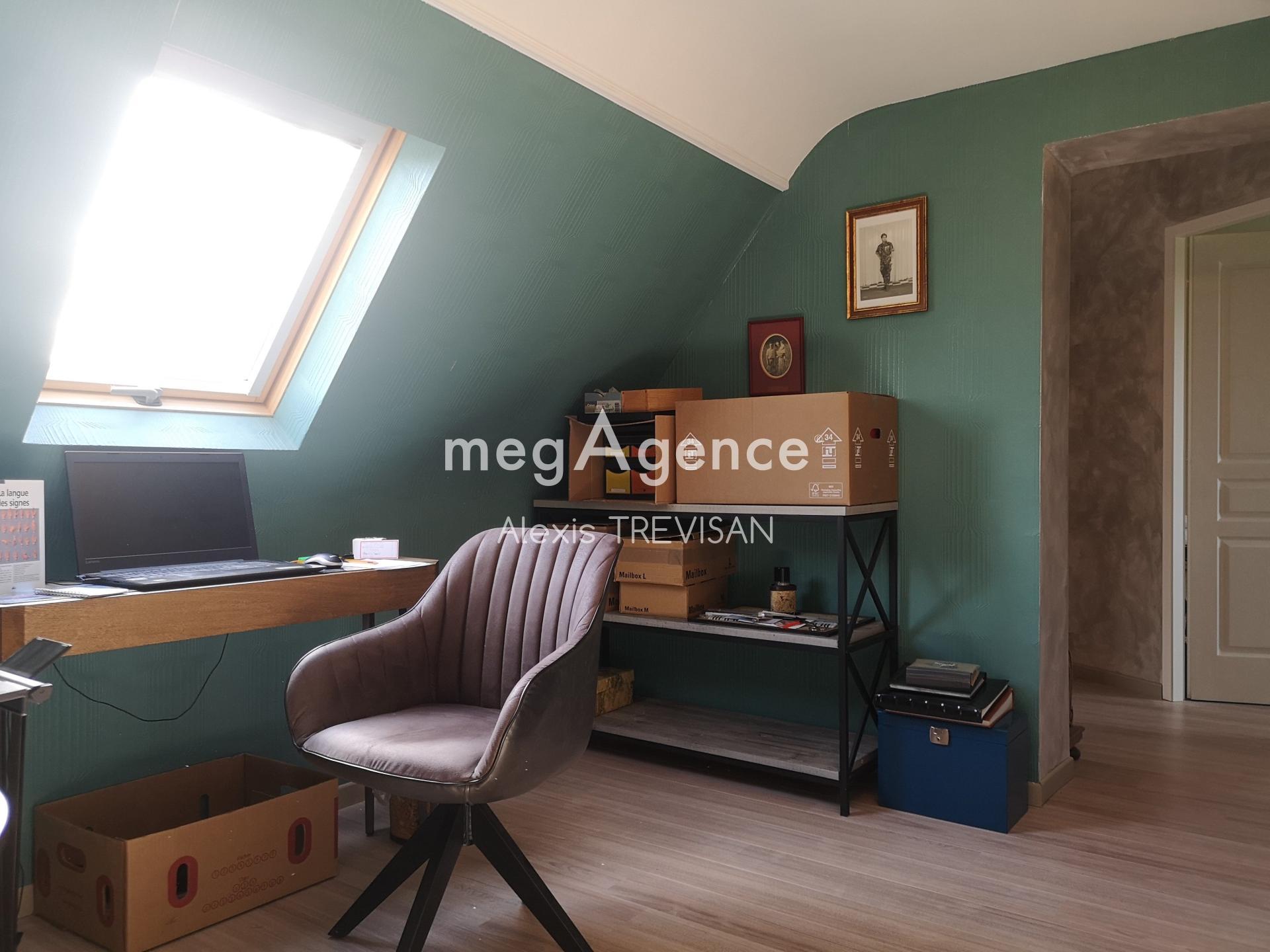 Miniature photo - 11 / 16