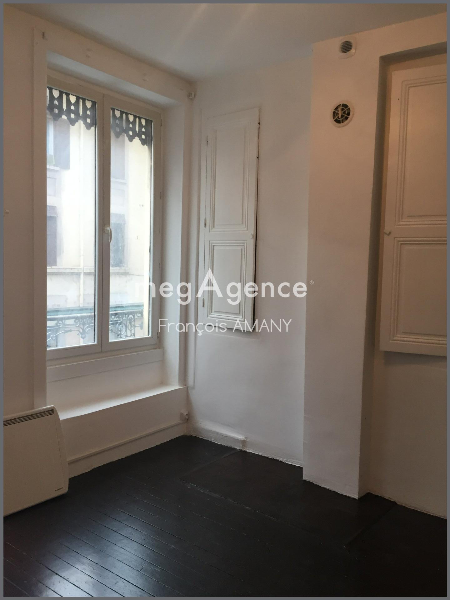 Miniature photo - 2 / 6