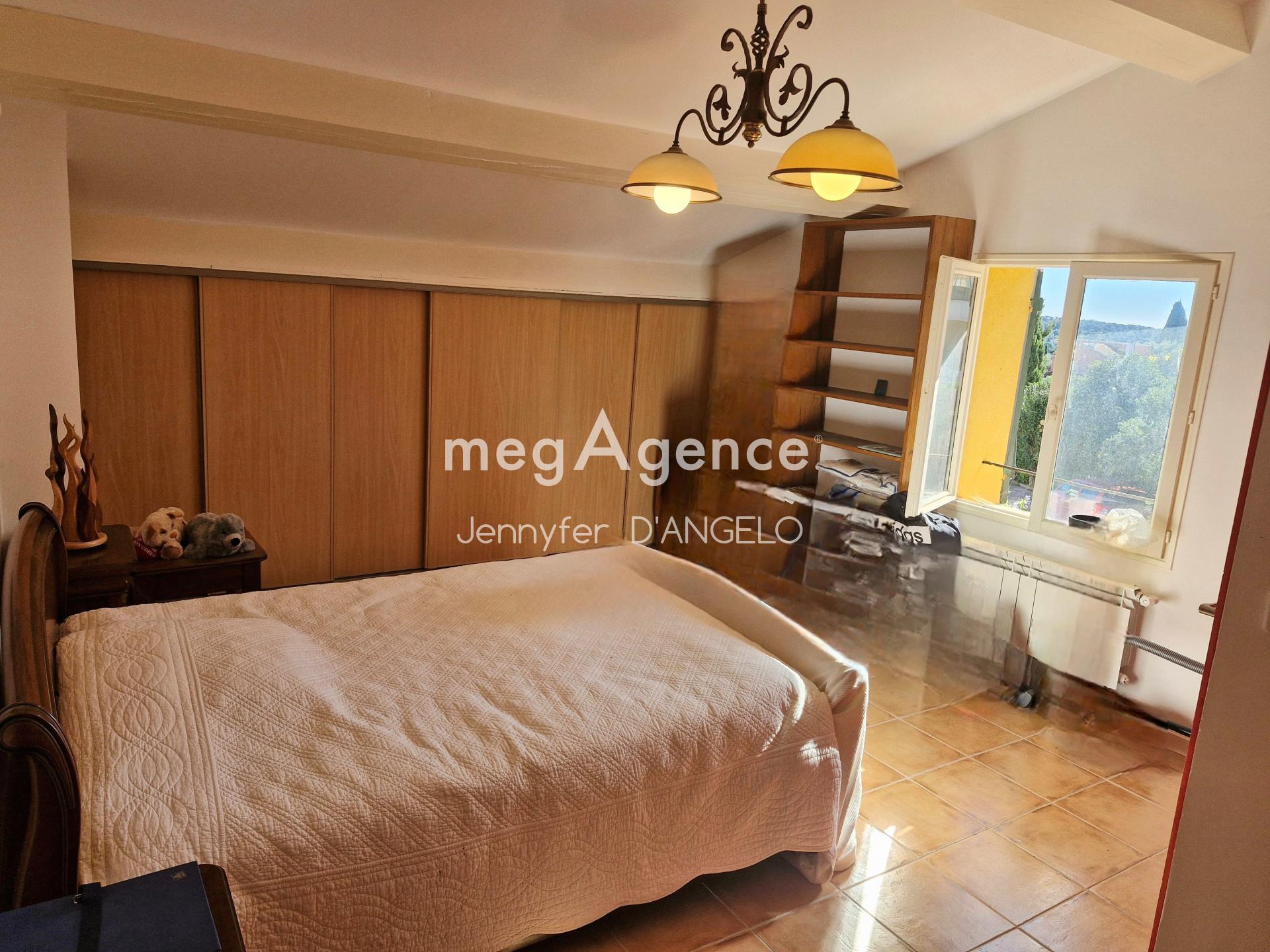 Miniature photo - 12 / 12