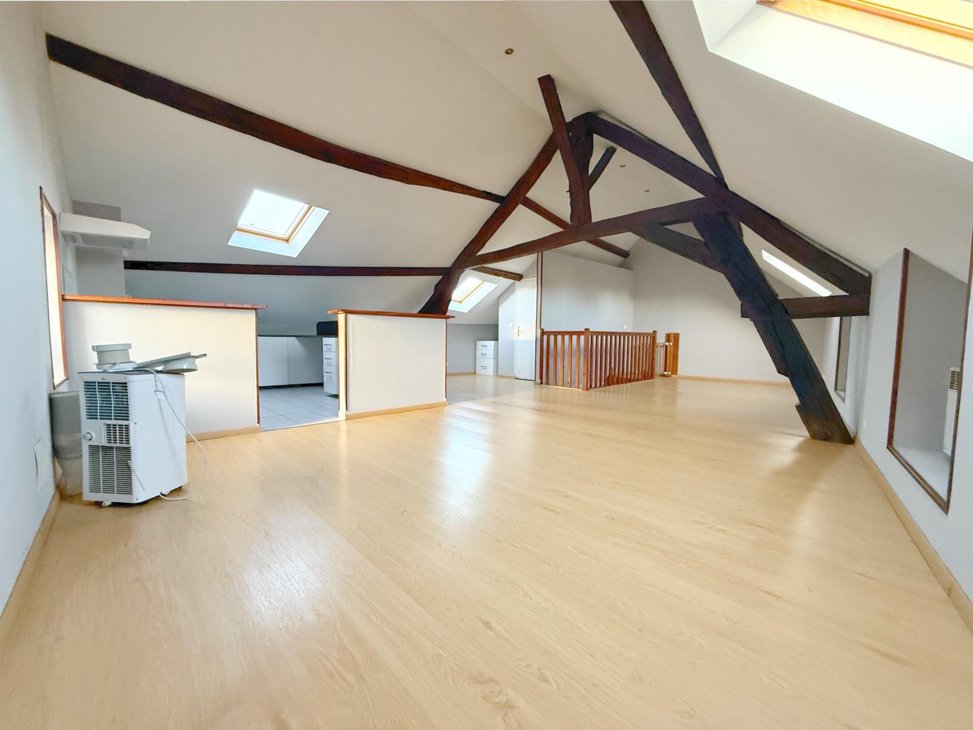 Miniature photo - 2 / 9