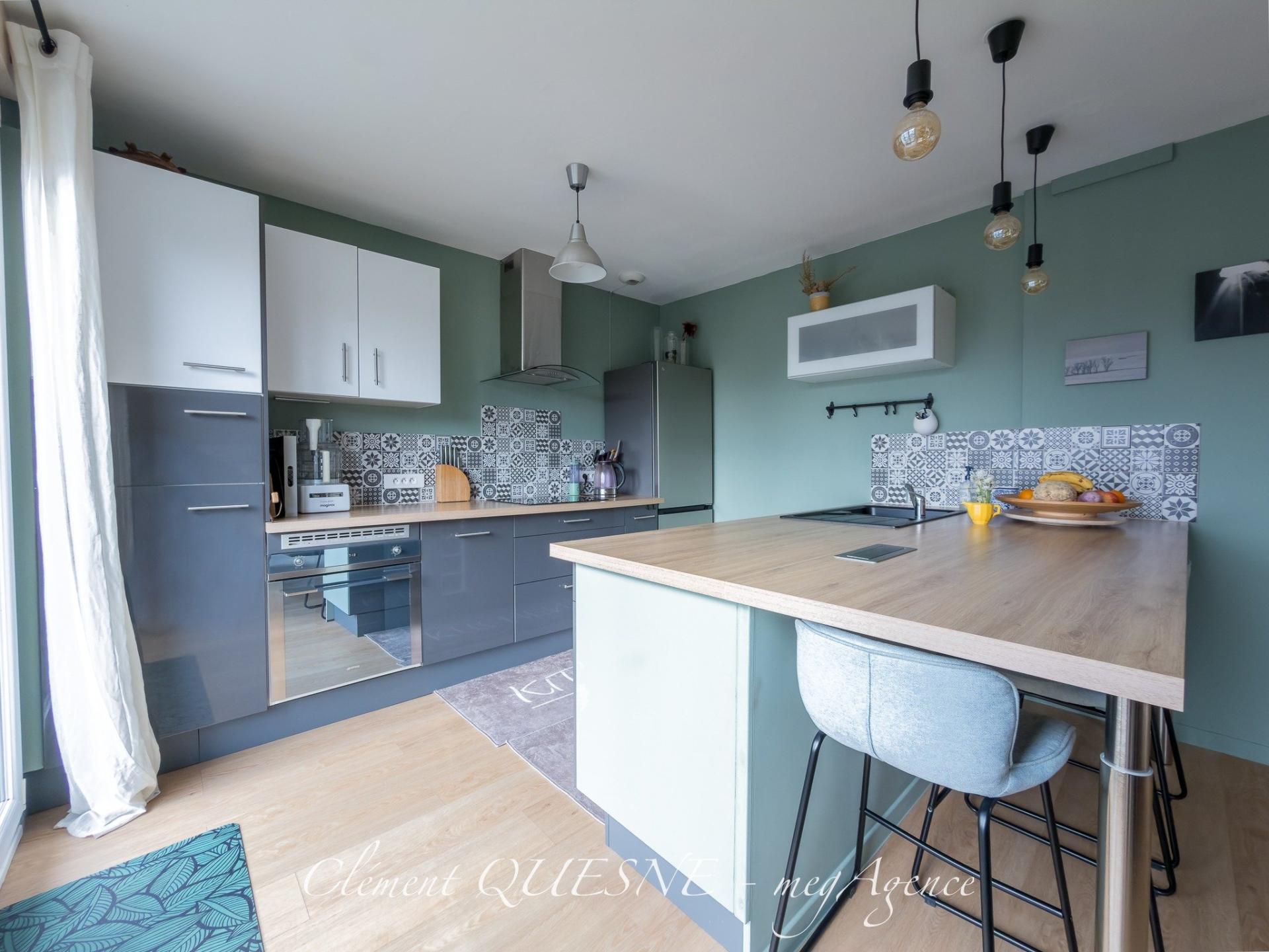 Miniature photo - 8 / 19