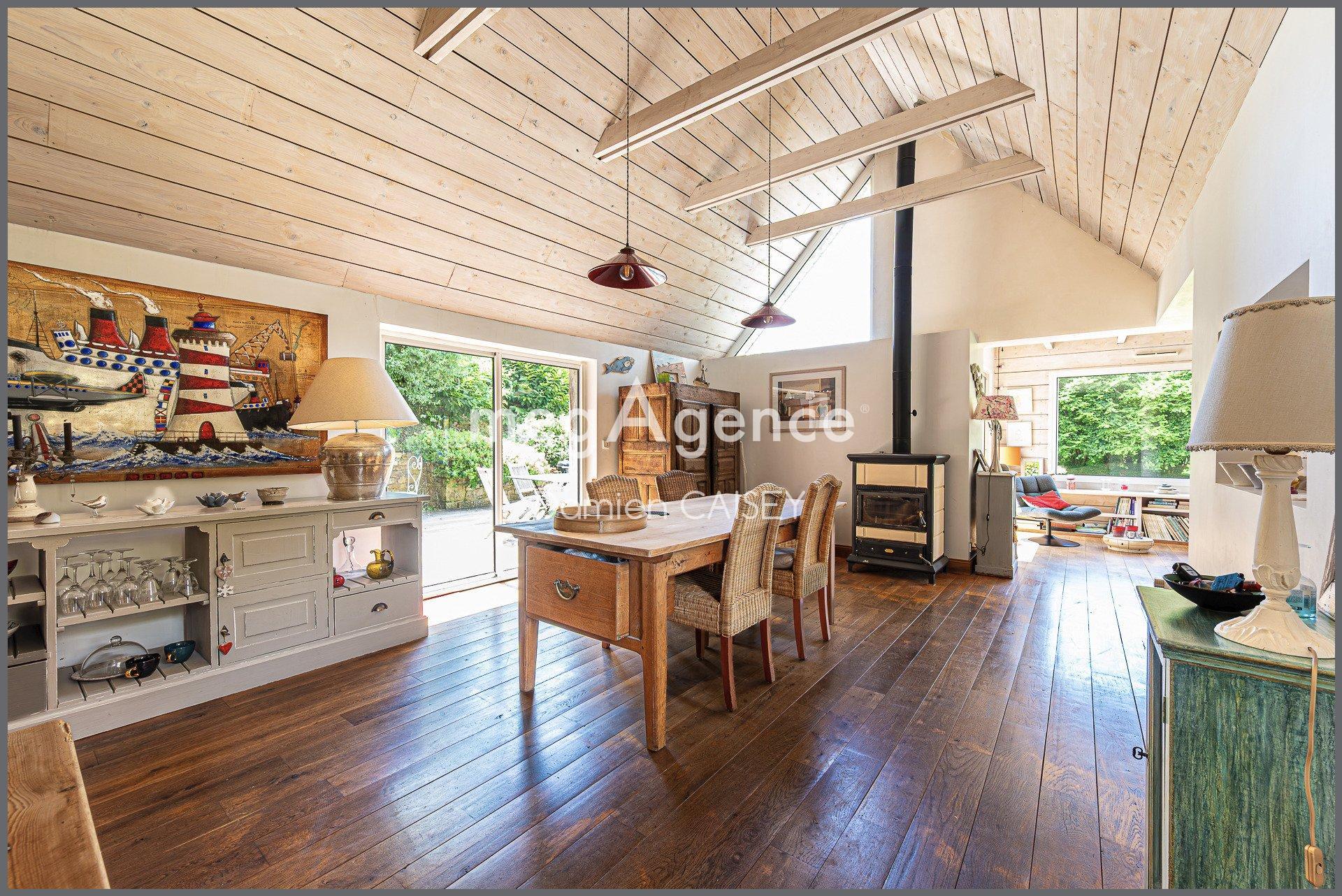 Miniature photo - 5 / 20