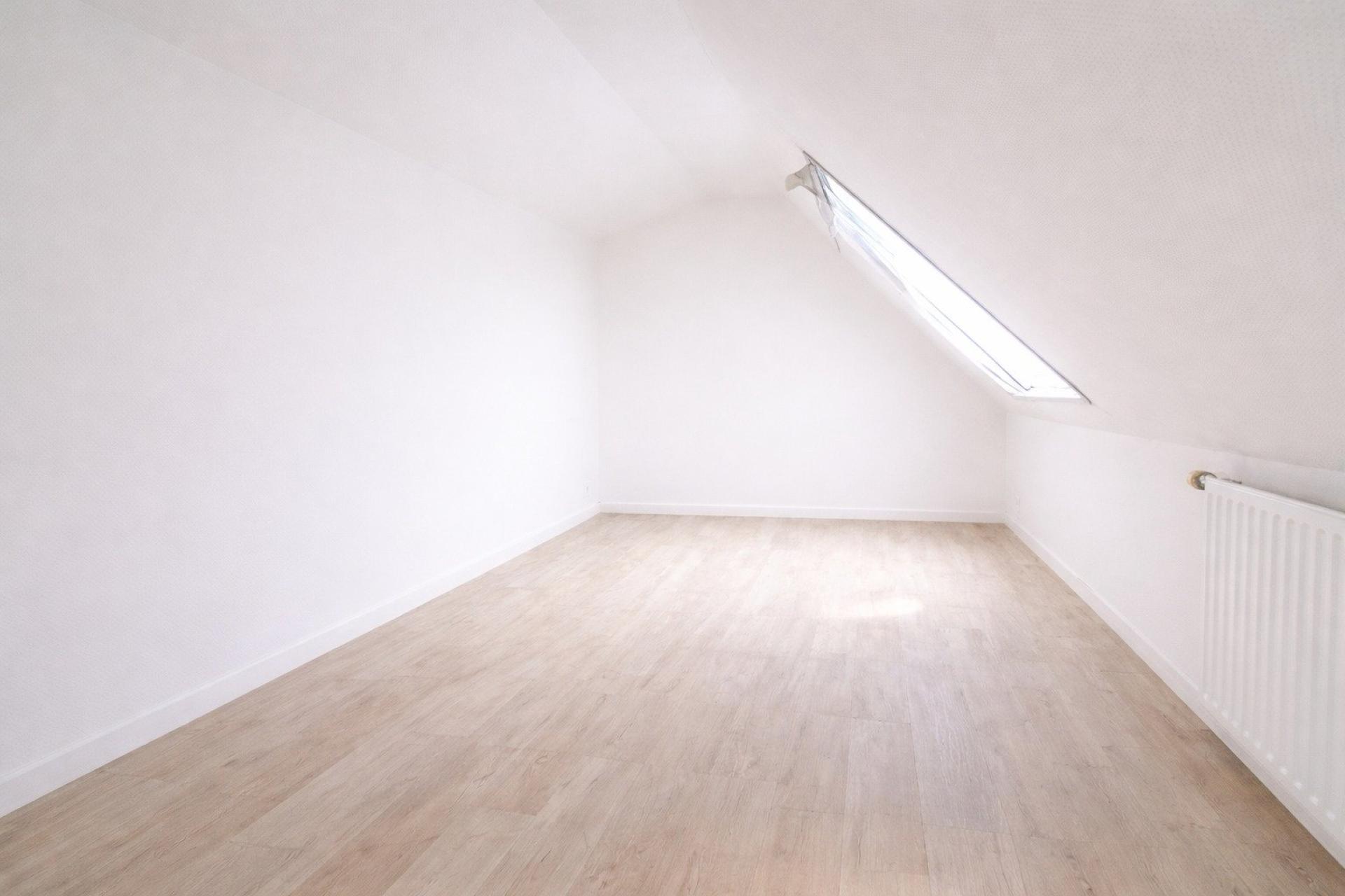 Miniature photo - 8 / 10