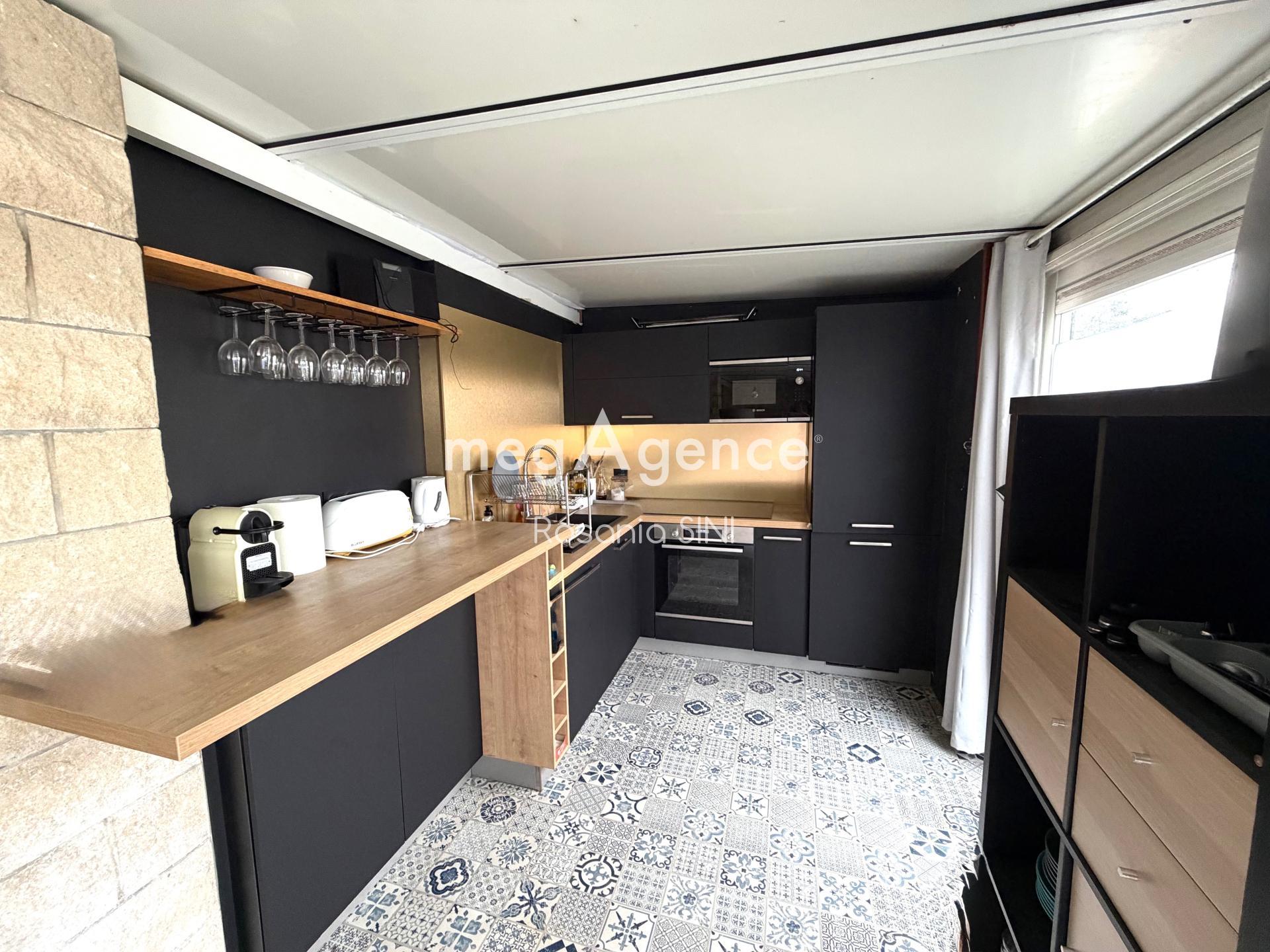 Miniature photo - 2 / 12