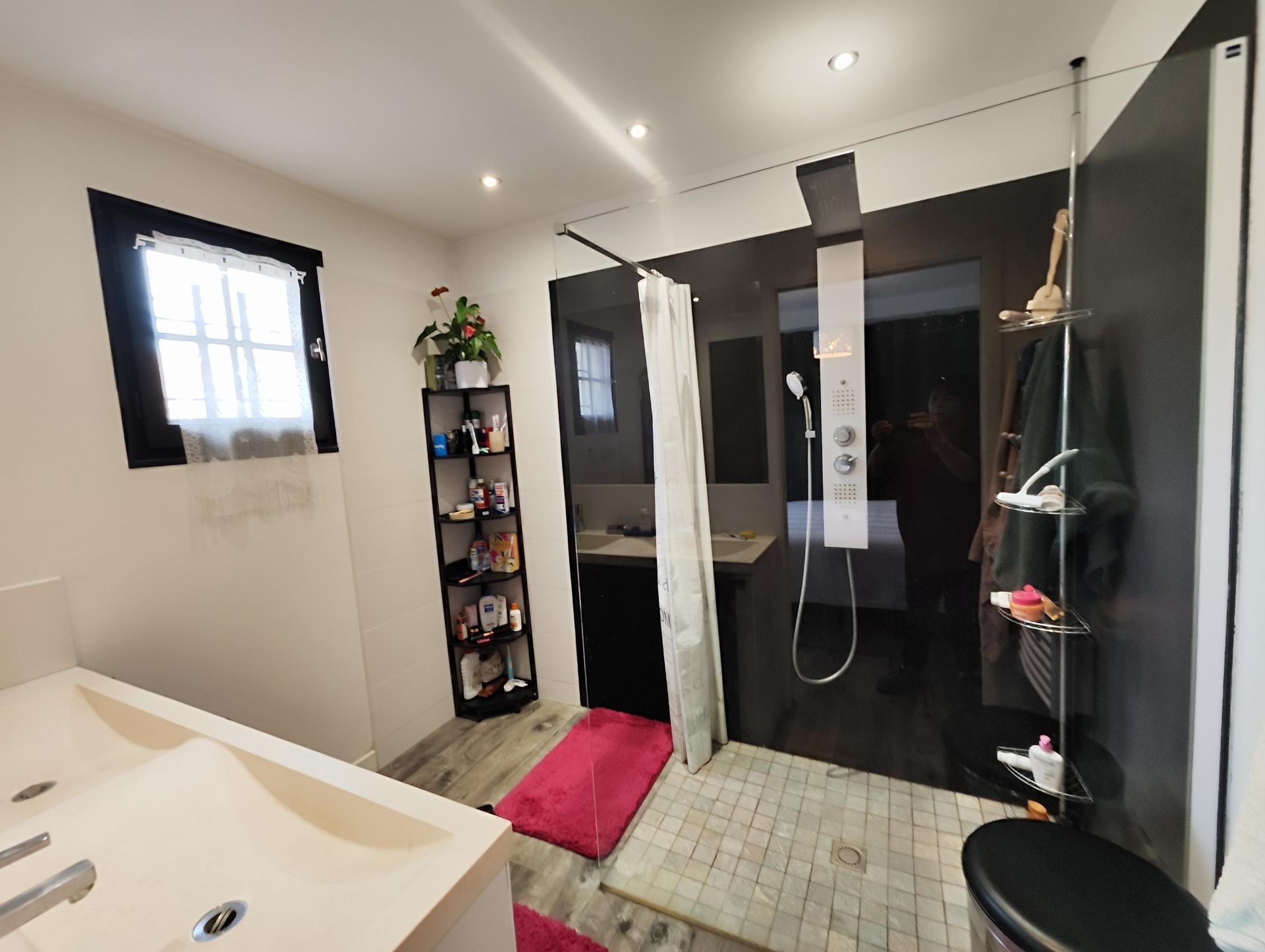 Miniature photo - 8 / 11