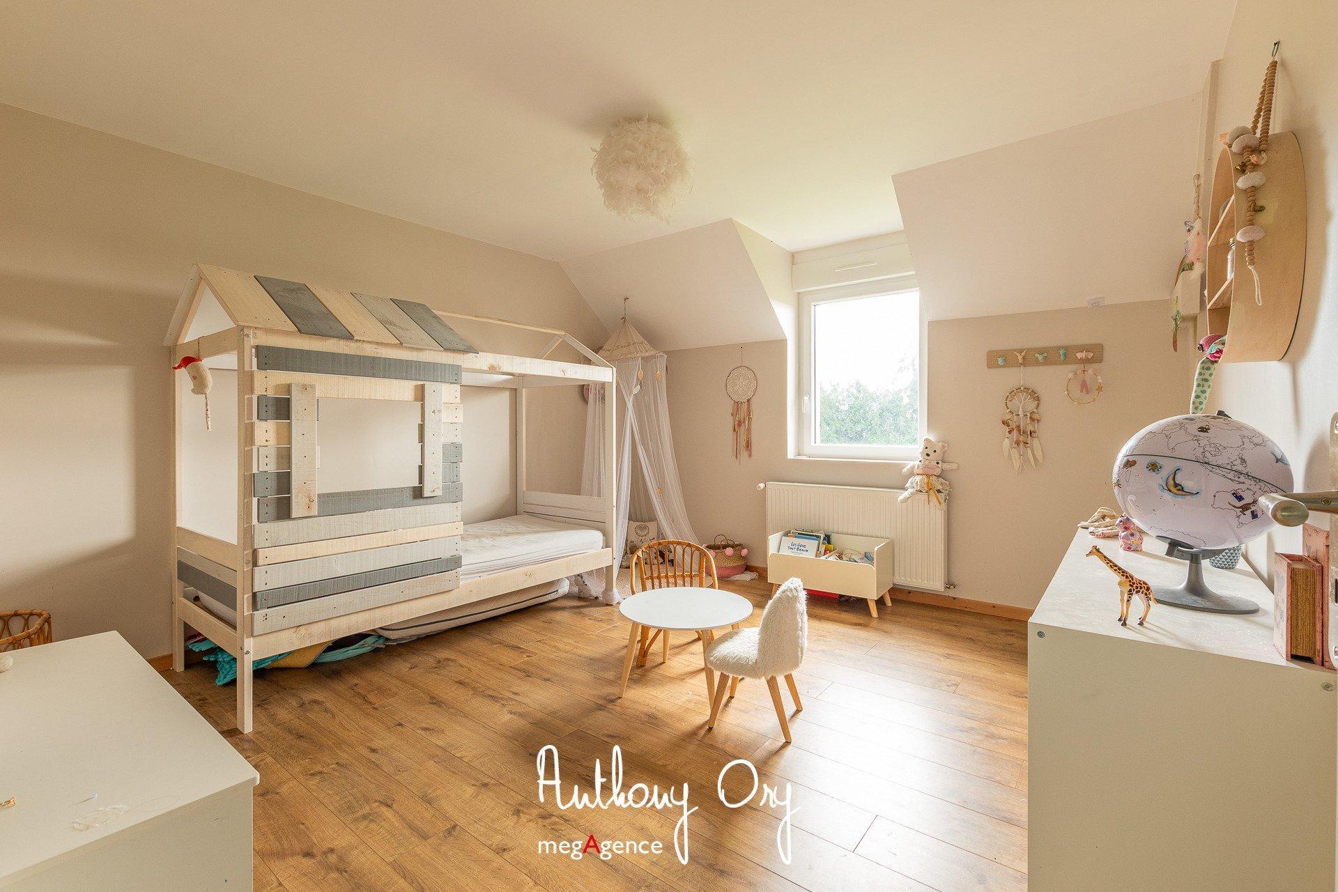 Miniature photo - 15 / 20