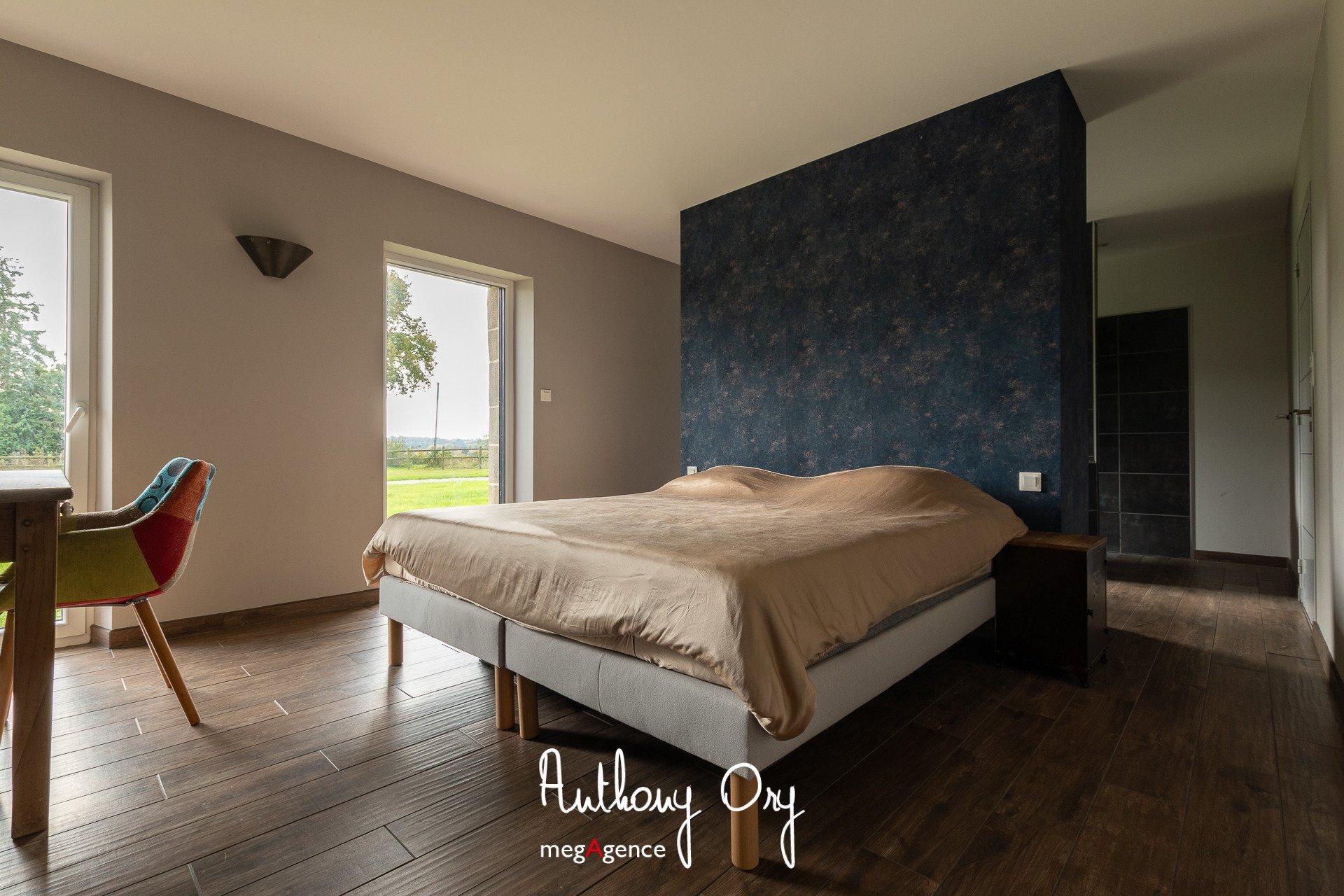 Miniature photo - 11 / 20