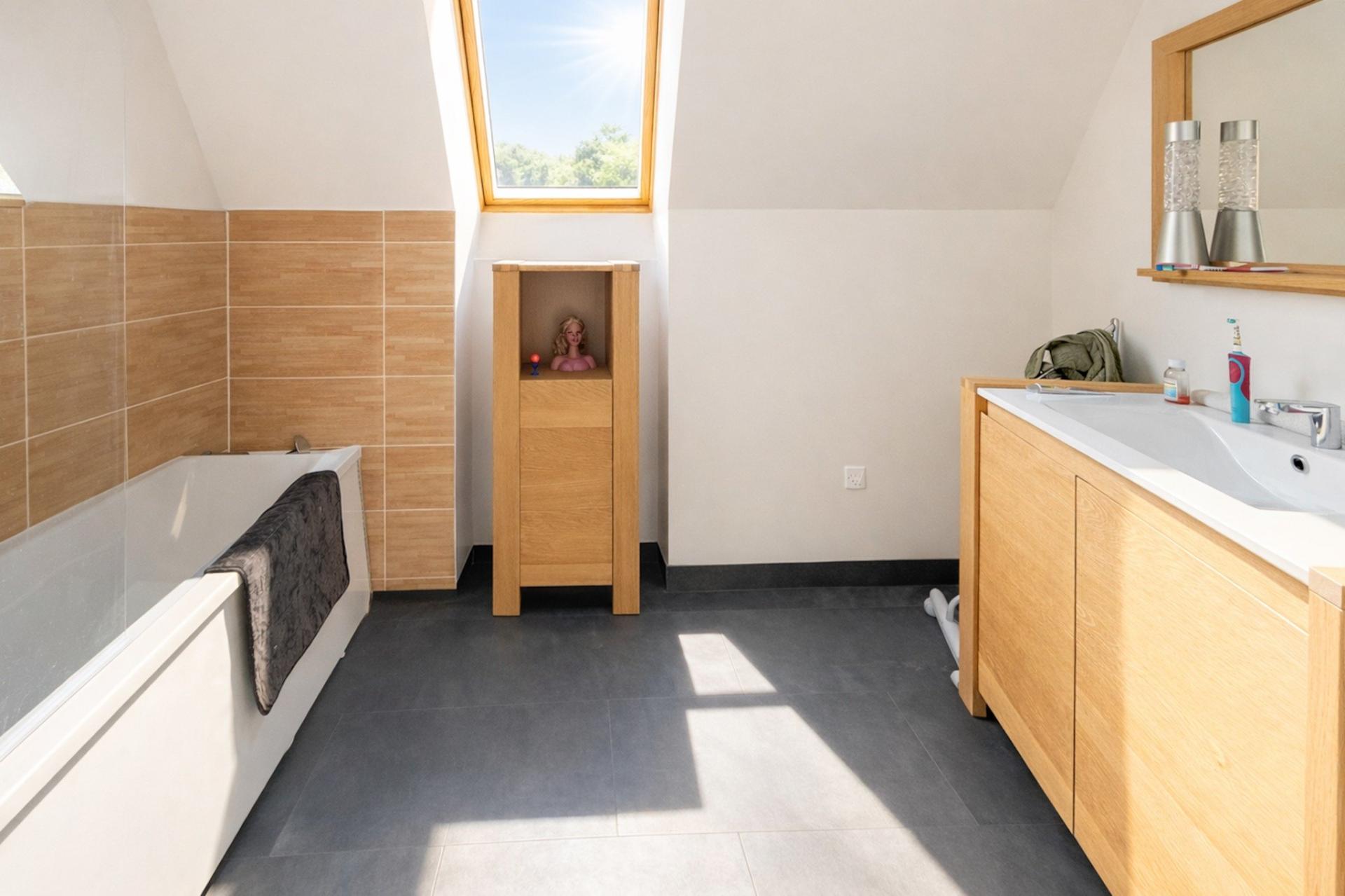 Miniature photo - 9 / 17