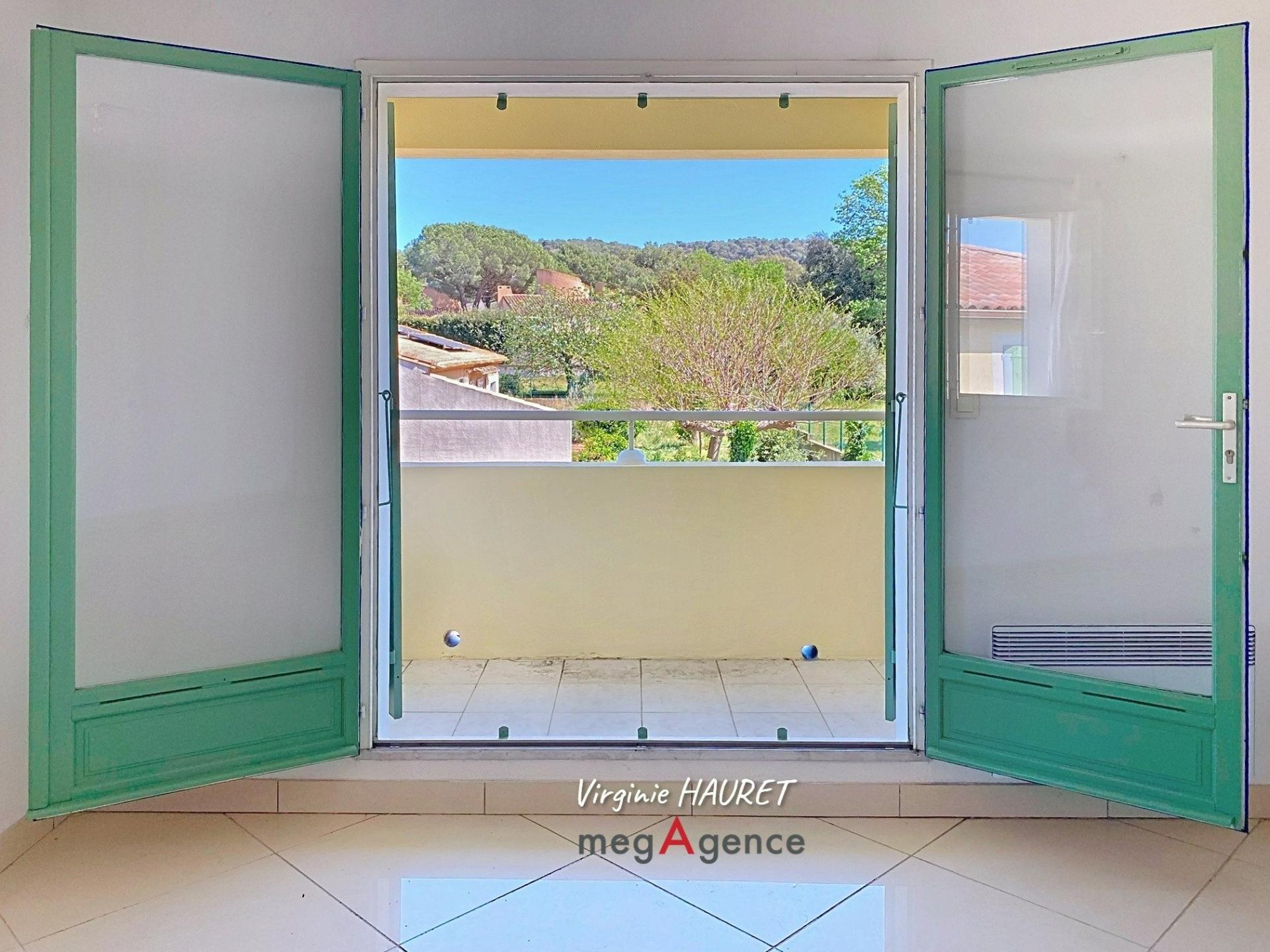 Miniature photo - 4 / 13