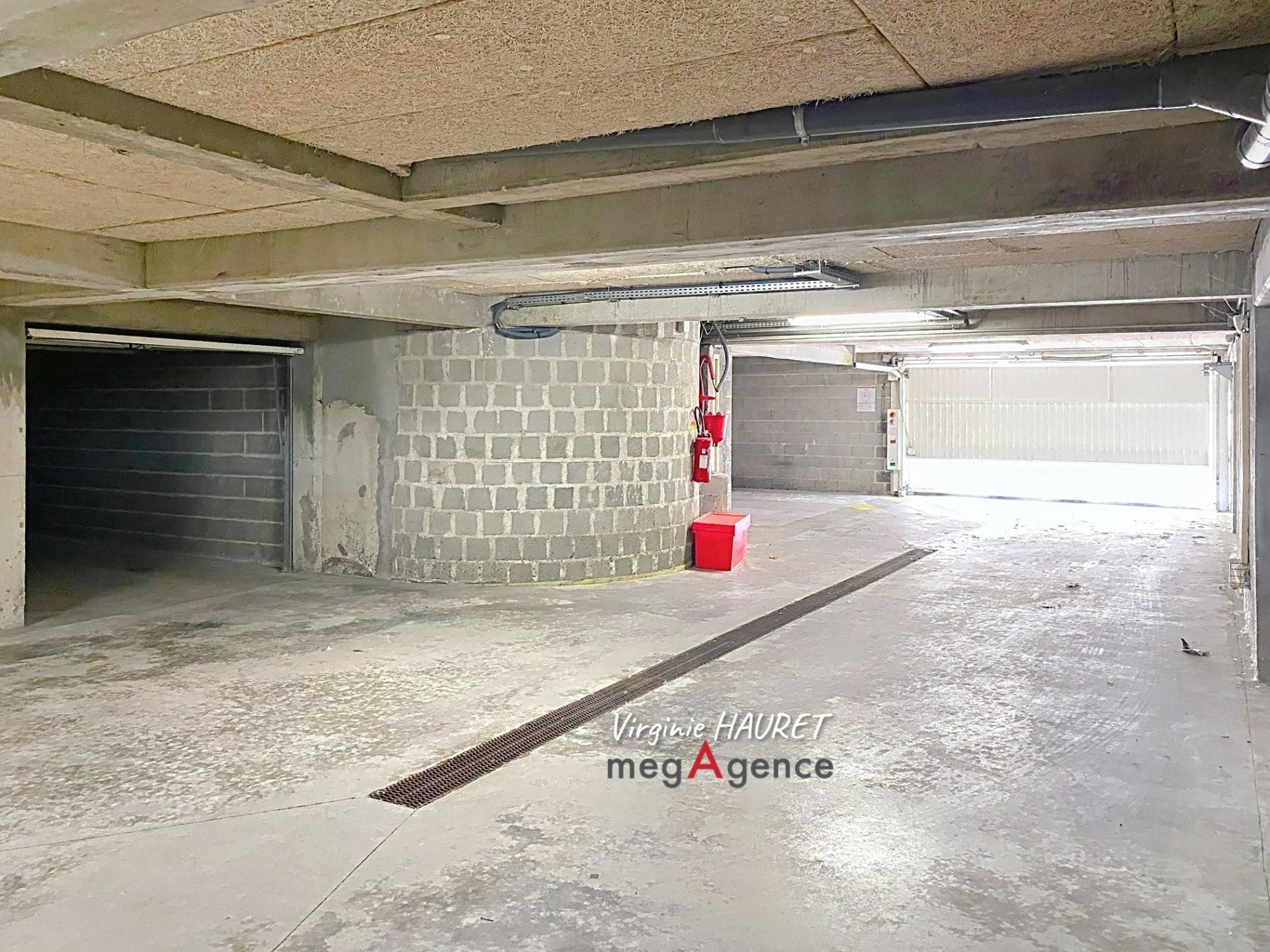 Miniature photo - 12 / 13