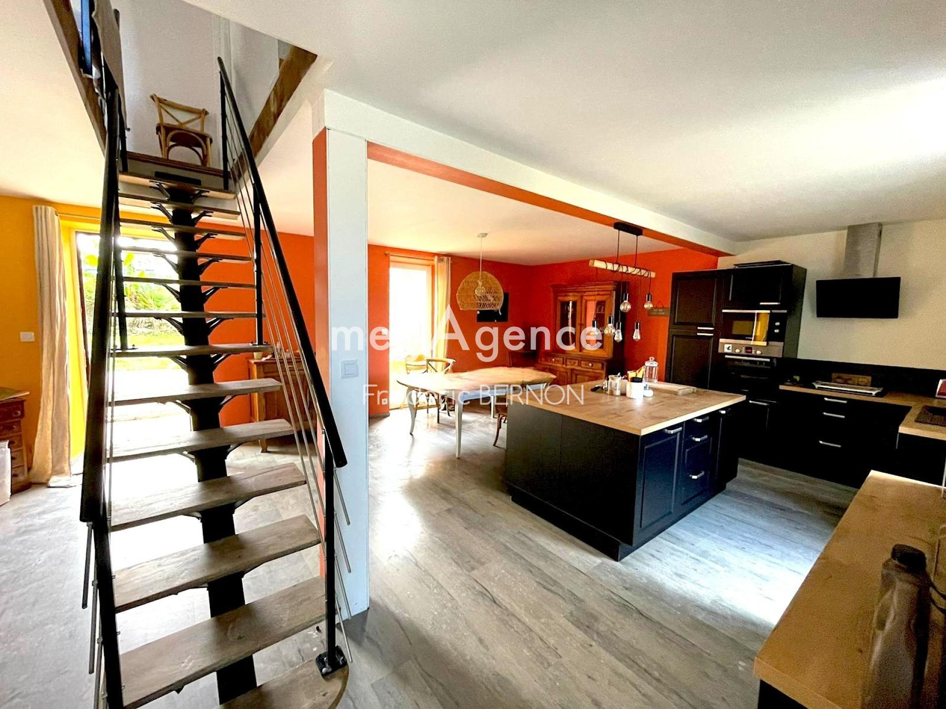 Miniature photo - 5 / 10