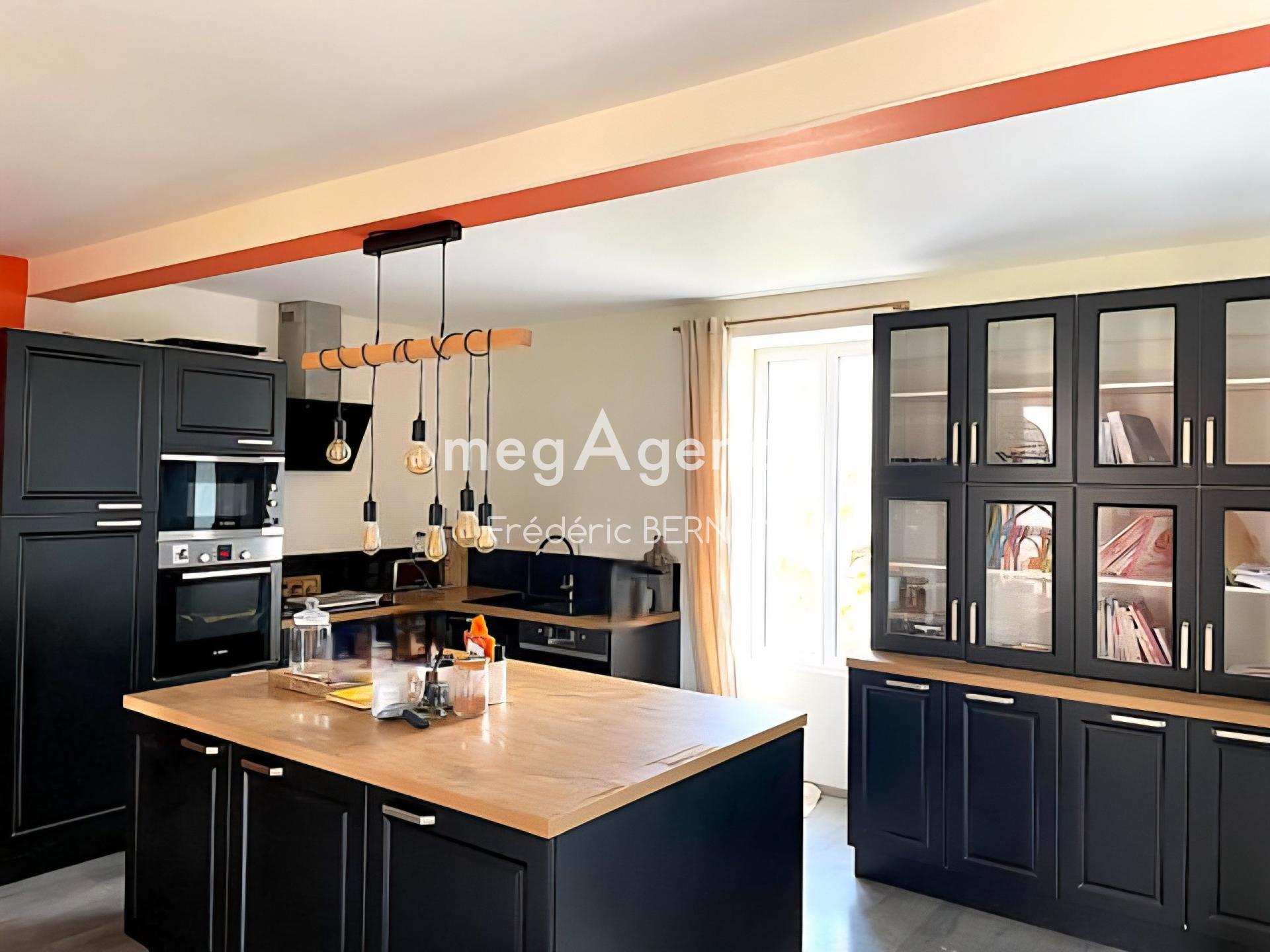 Miniature photo - 4 / 10