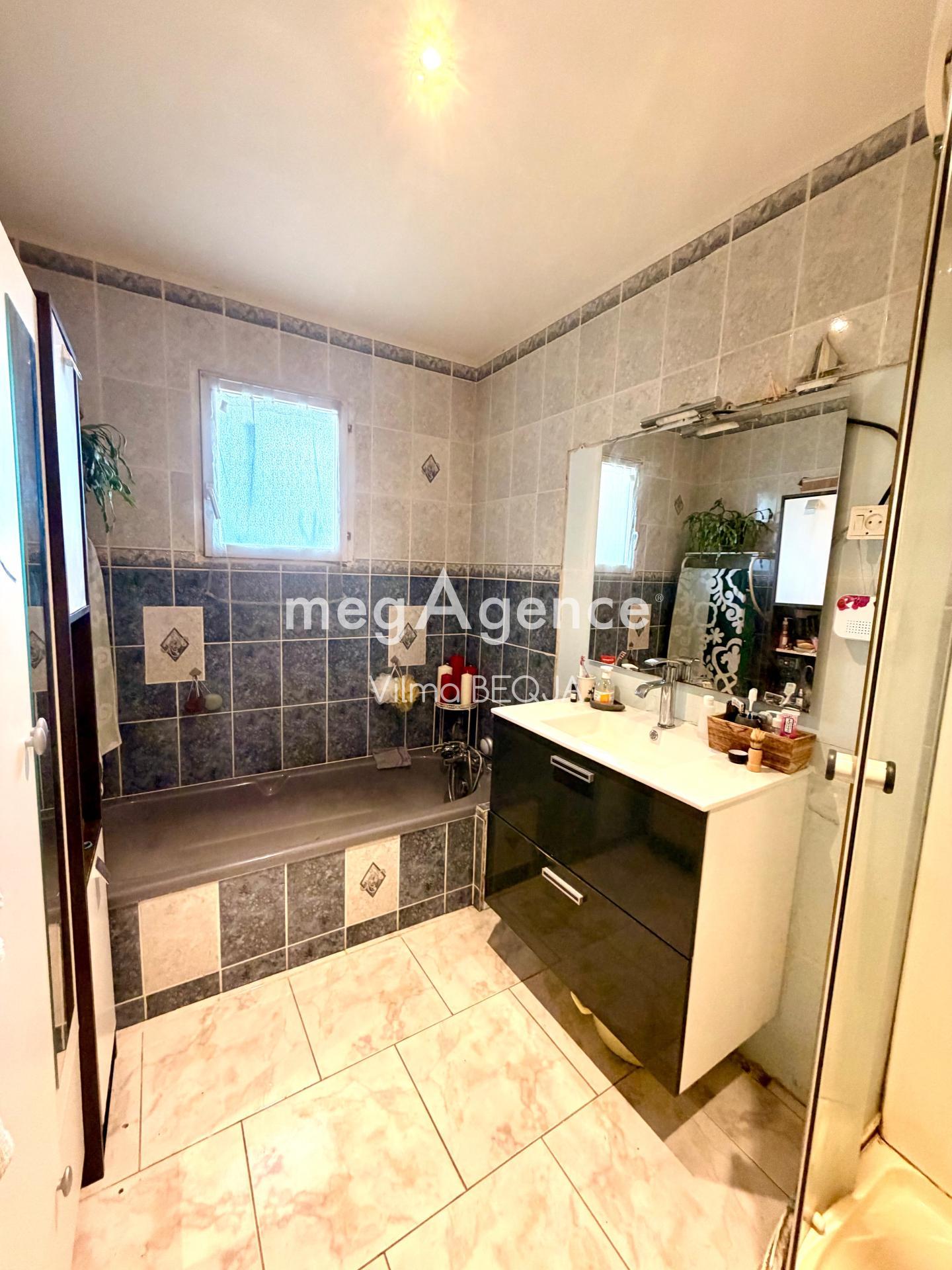 Miniature photo - 19 / 19