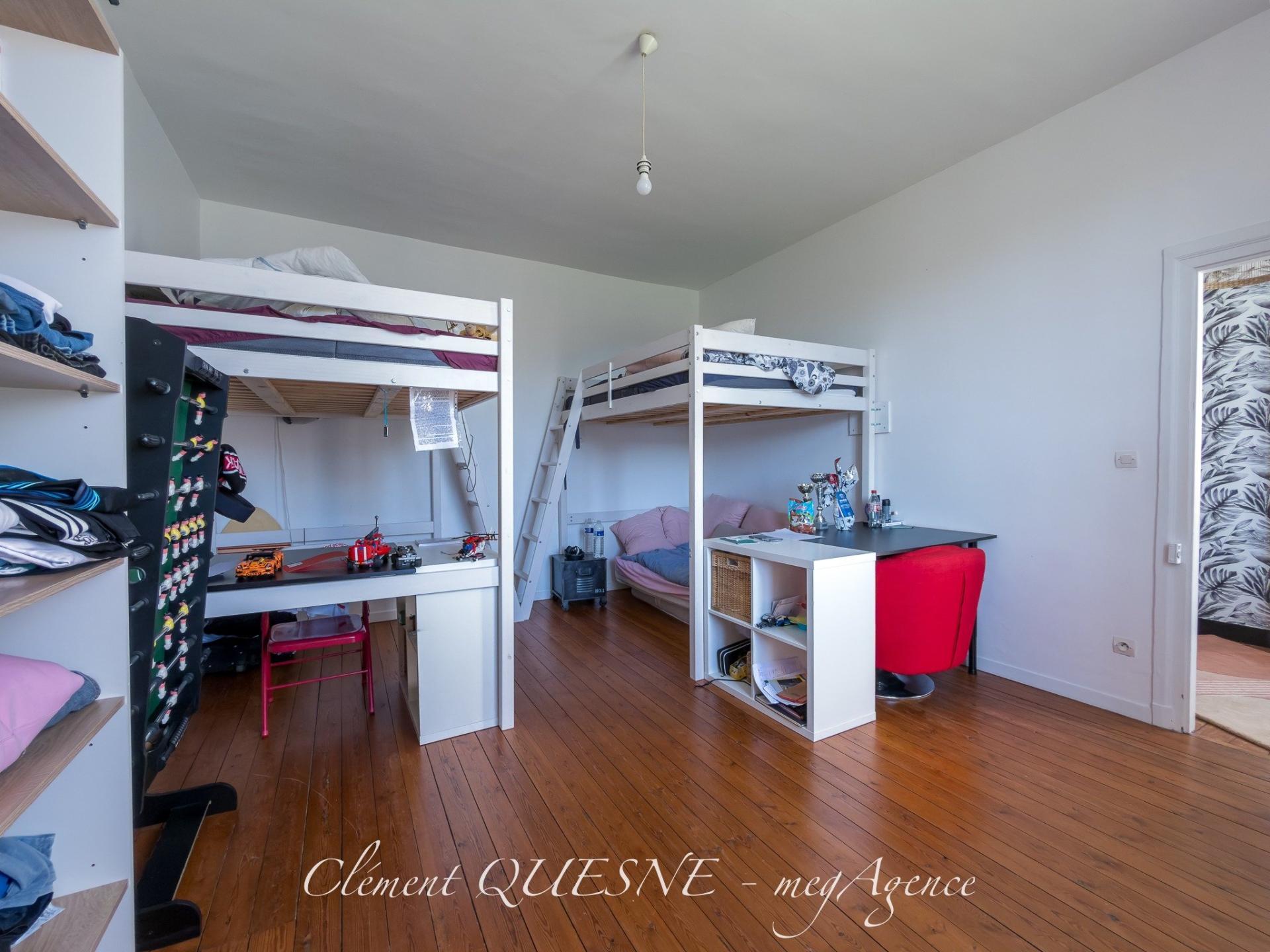 Miniature photo - 13 / 20