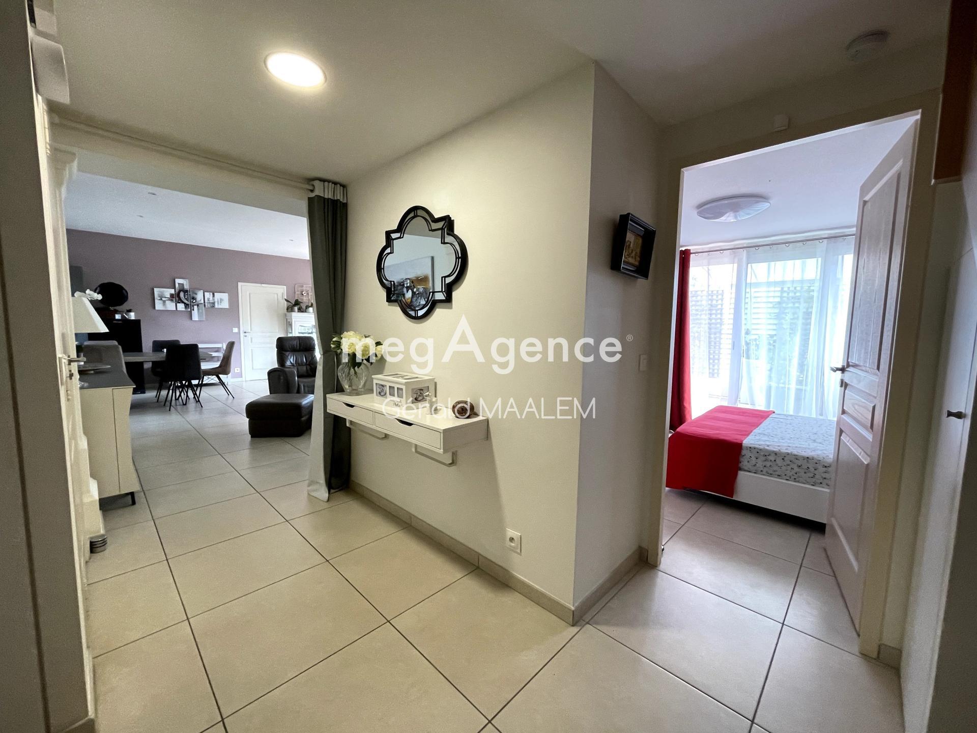 Miniature photo - 9 / 17