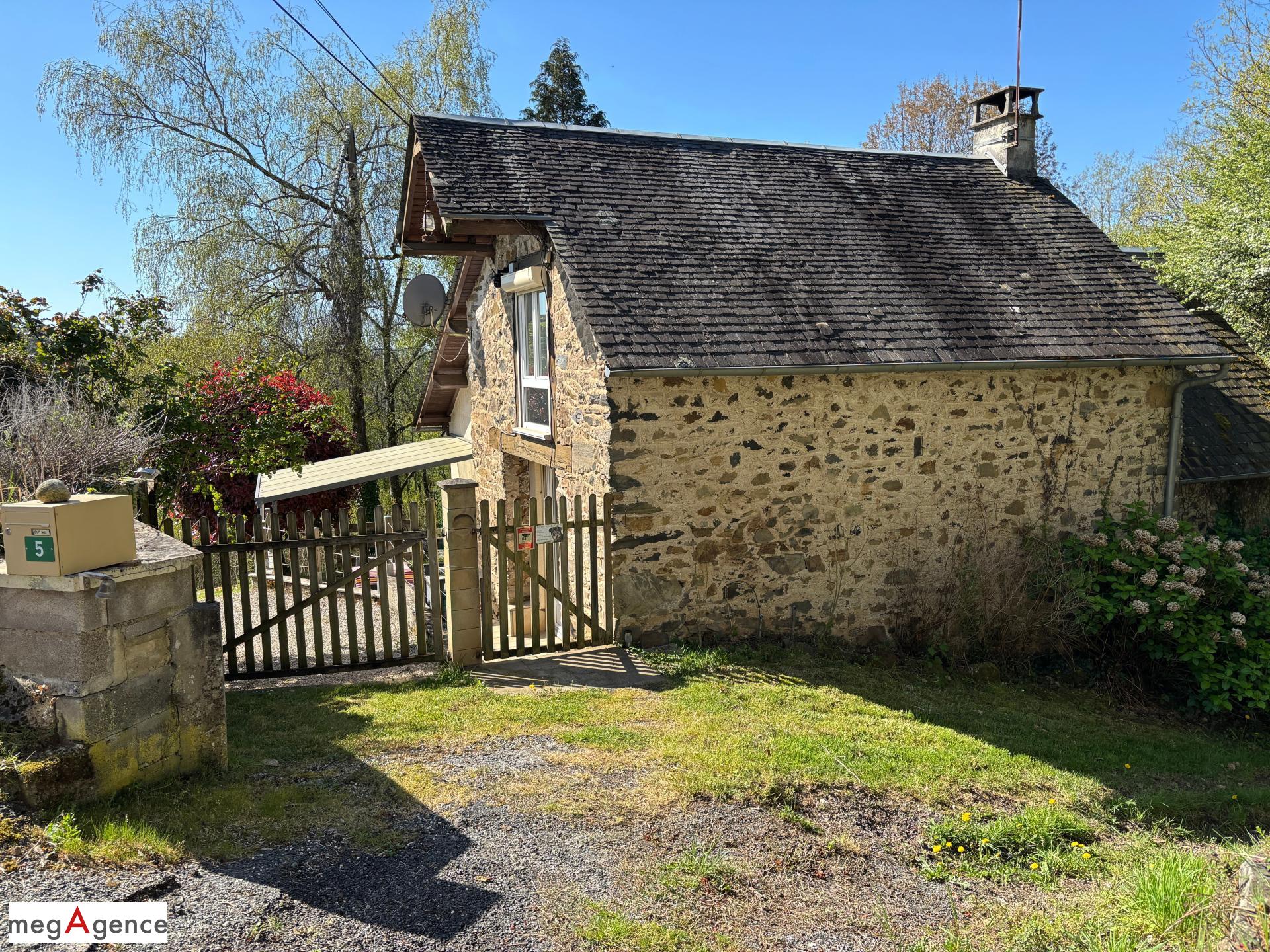 Miniature photo - 7 / 20