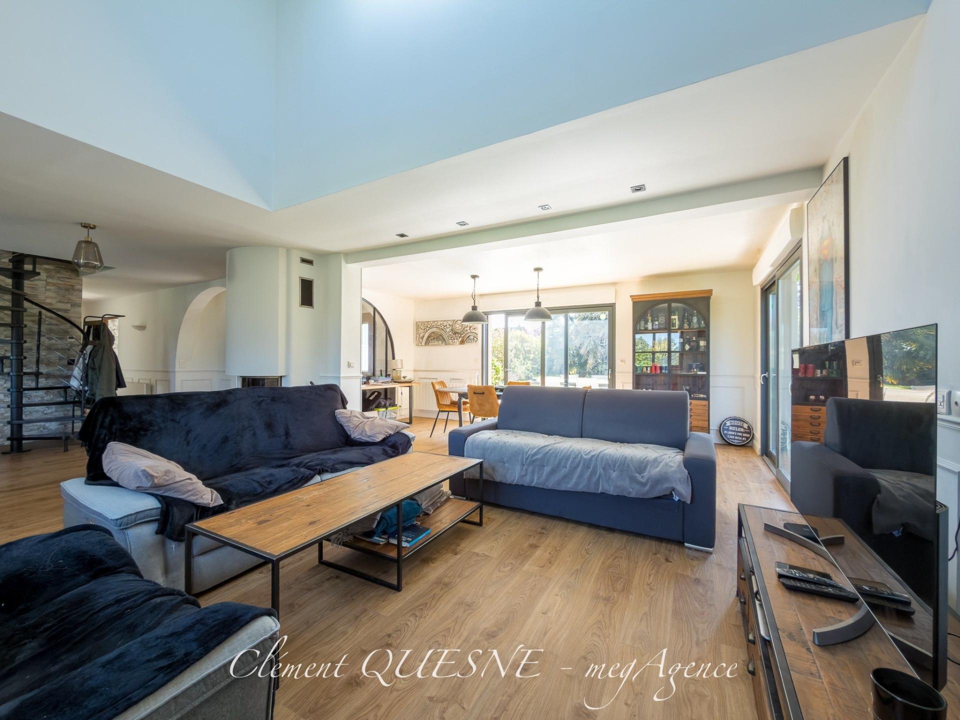 Miniature photo - 8 / 19