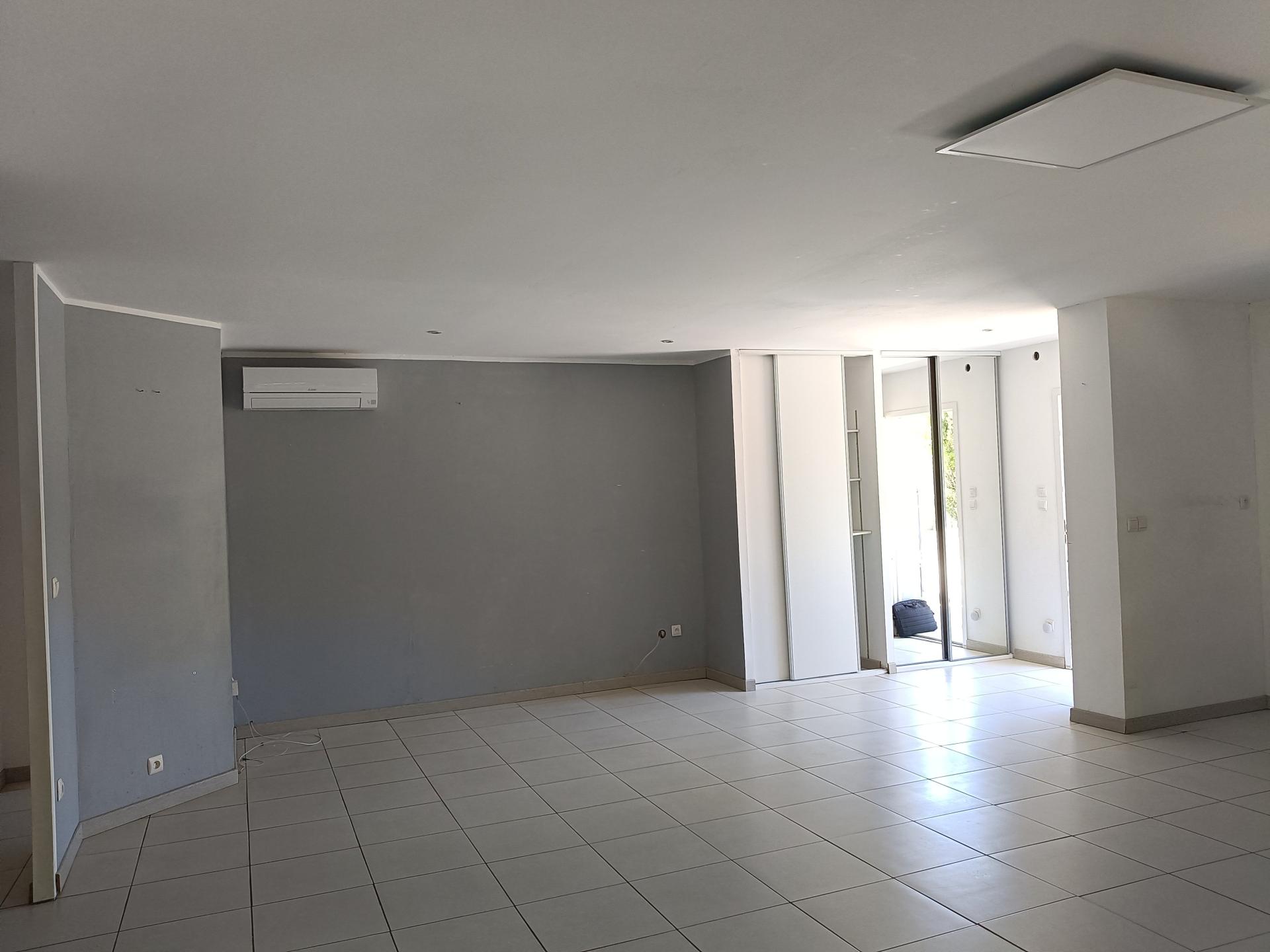 Miniature photo - 5 / 9