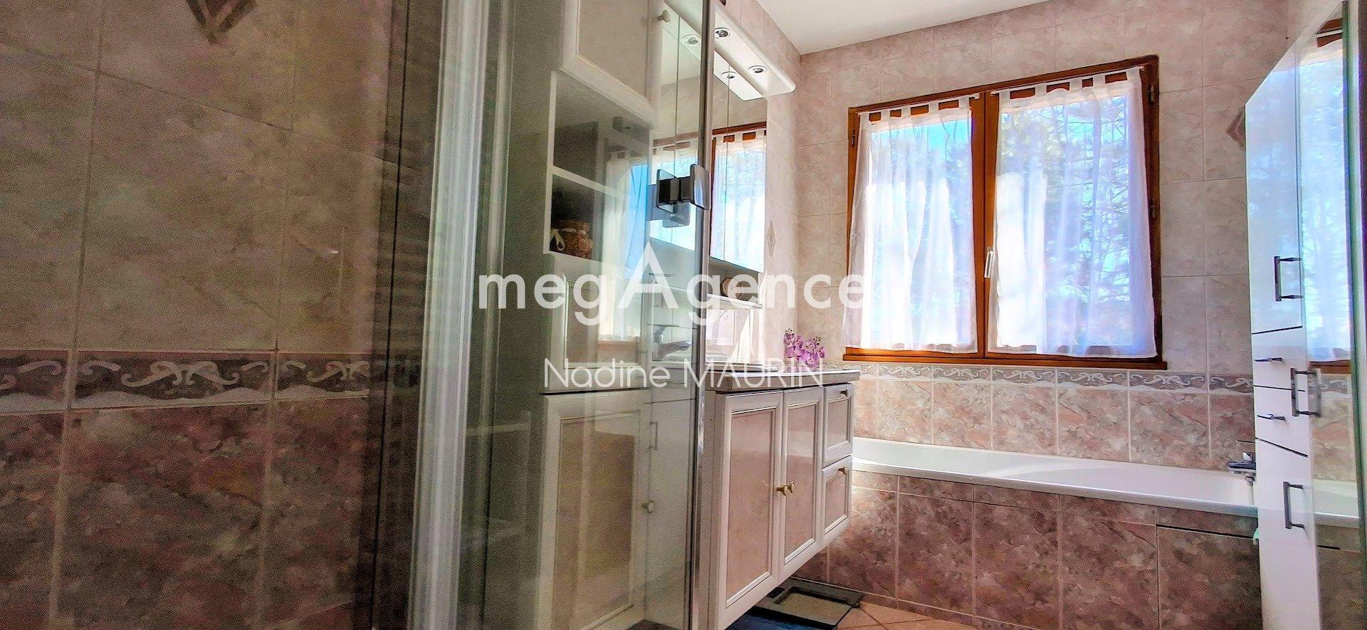 Miniature photo - 8 / 9