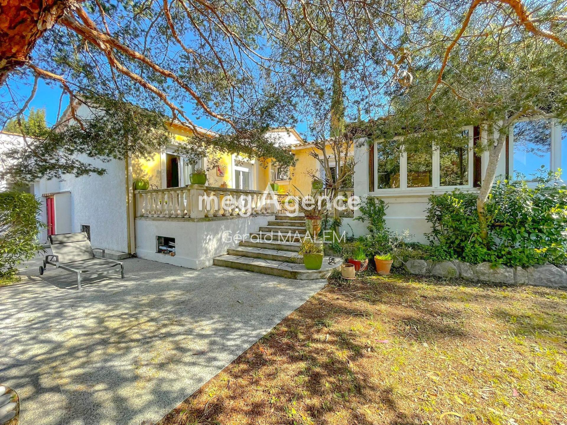 Miniature photo - 2 / 16