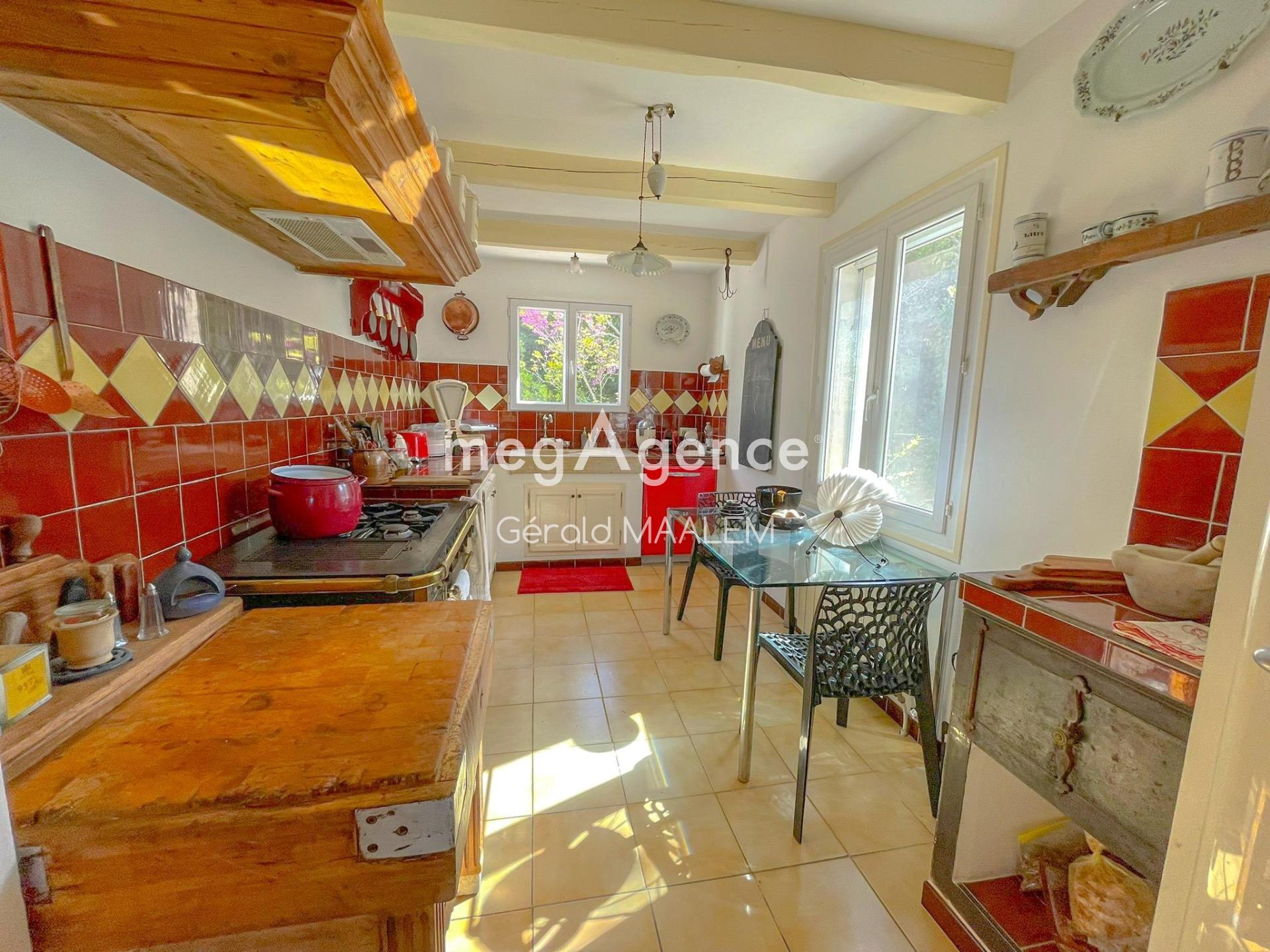 Miniature photo - 8 / 16