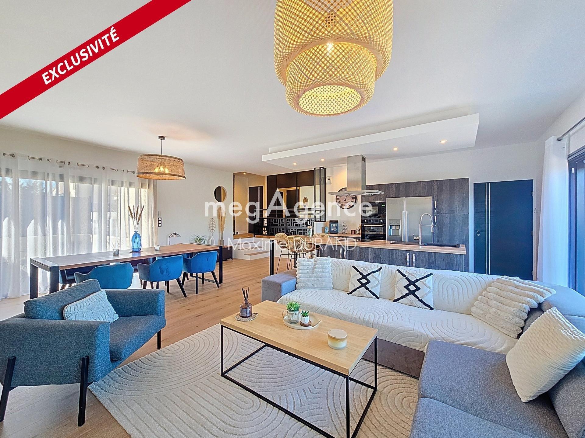 Miniature photo - 2 / 20