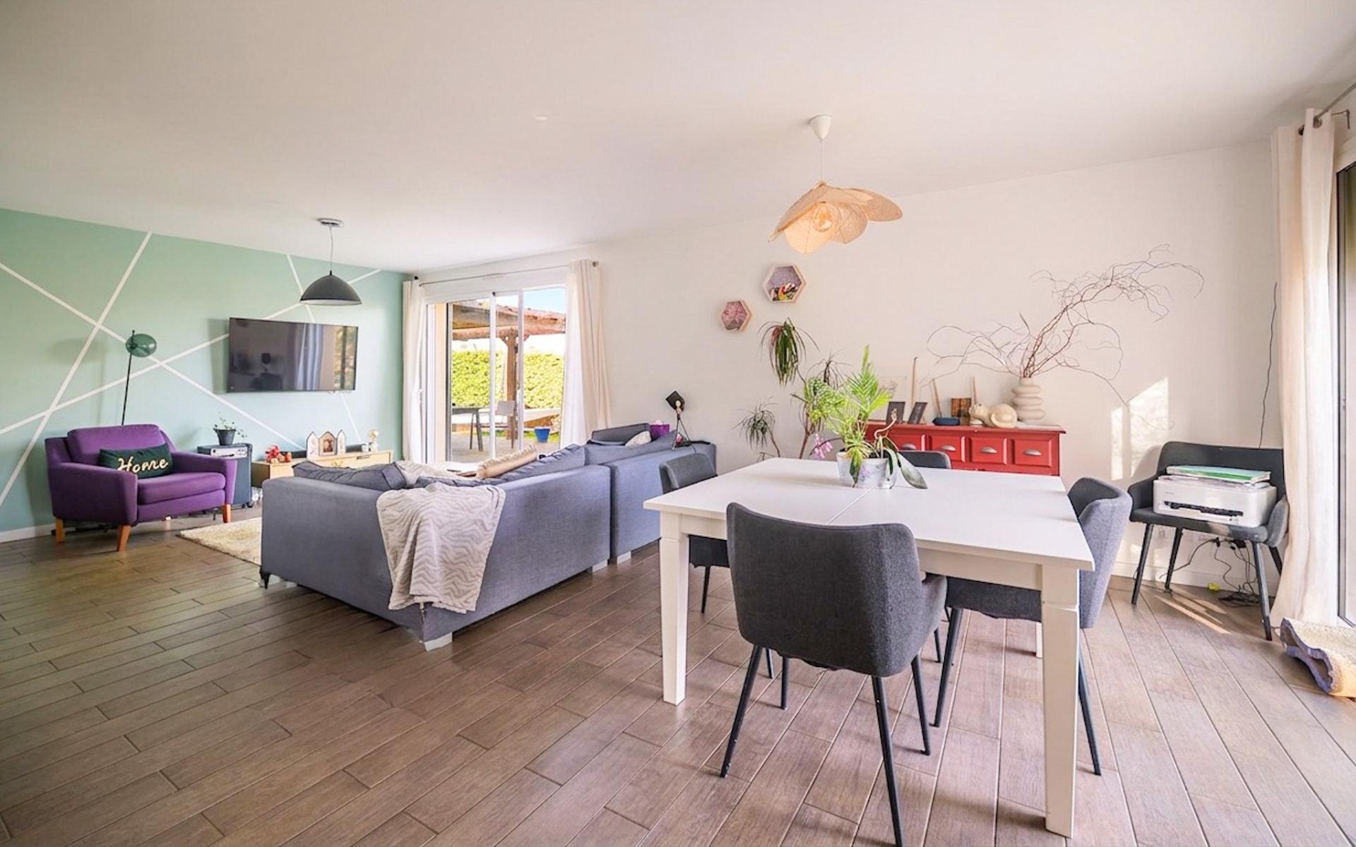 Miniature photo - 2 / 16