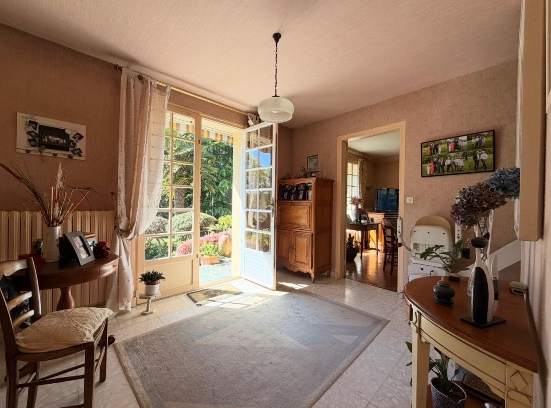 Miniature photo - 10 / 17