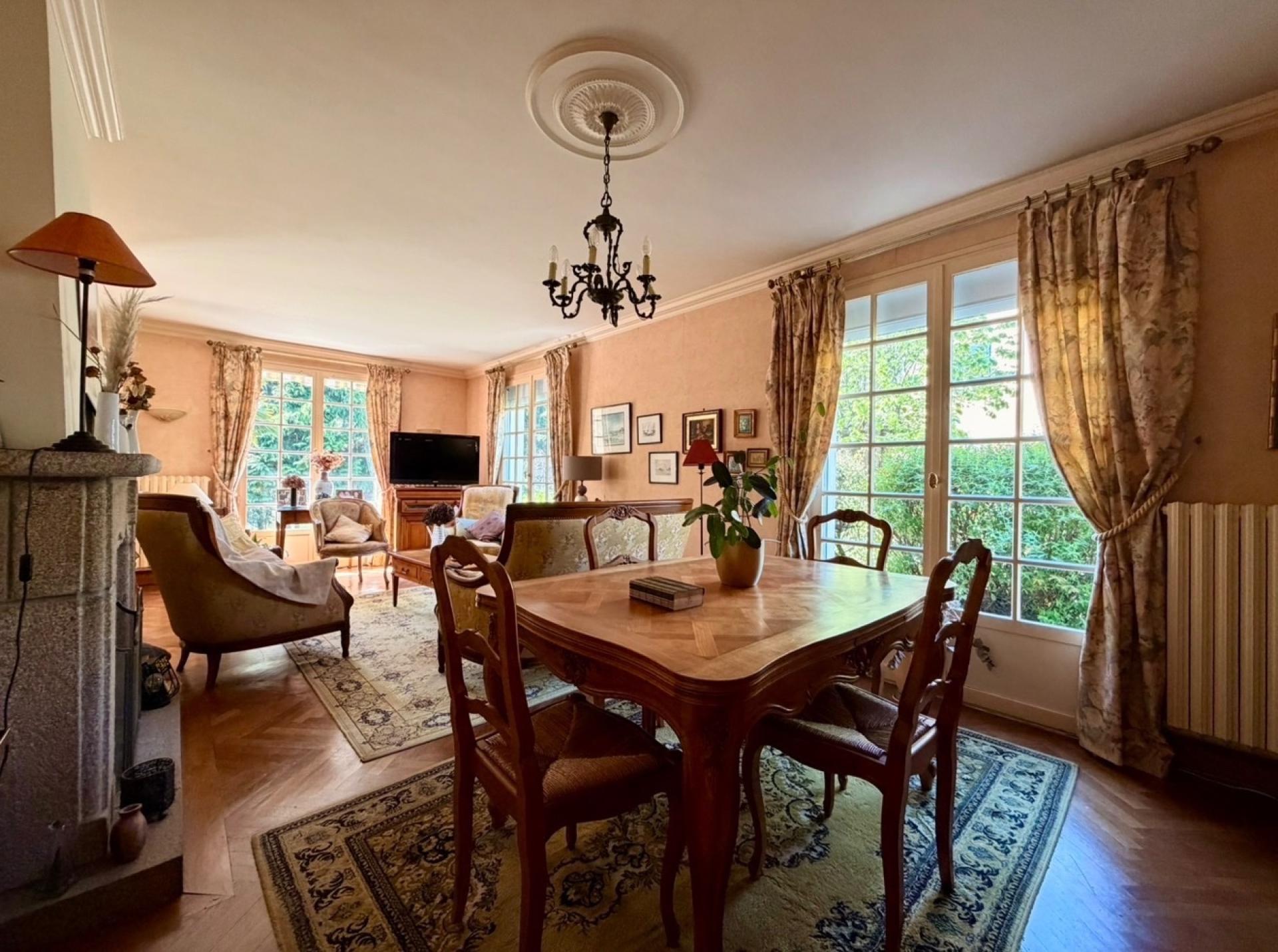 Miniature photo - 4 / 17