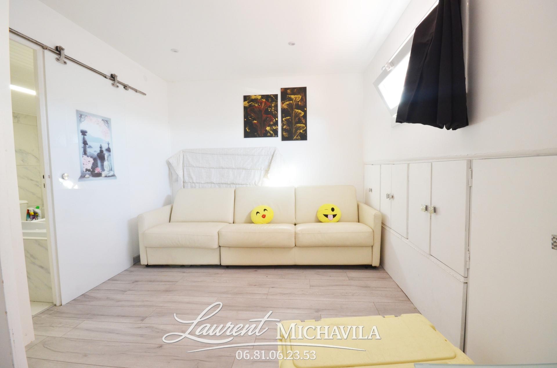 Miniature photo - 9 / 12