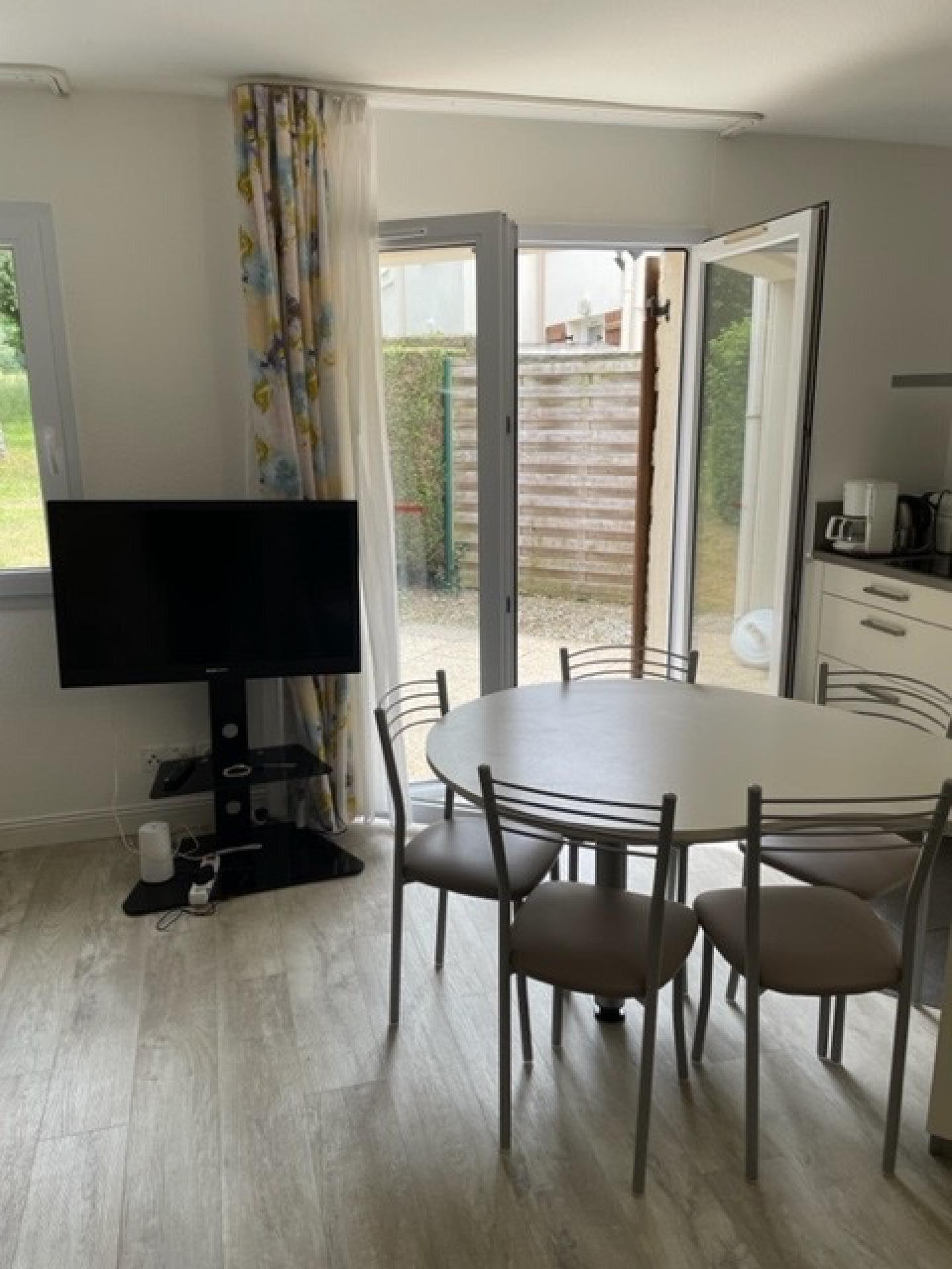 Miniature photo - 2 / 6