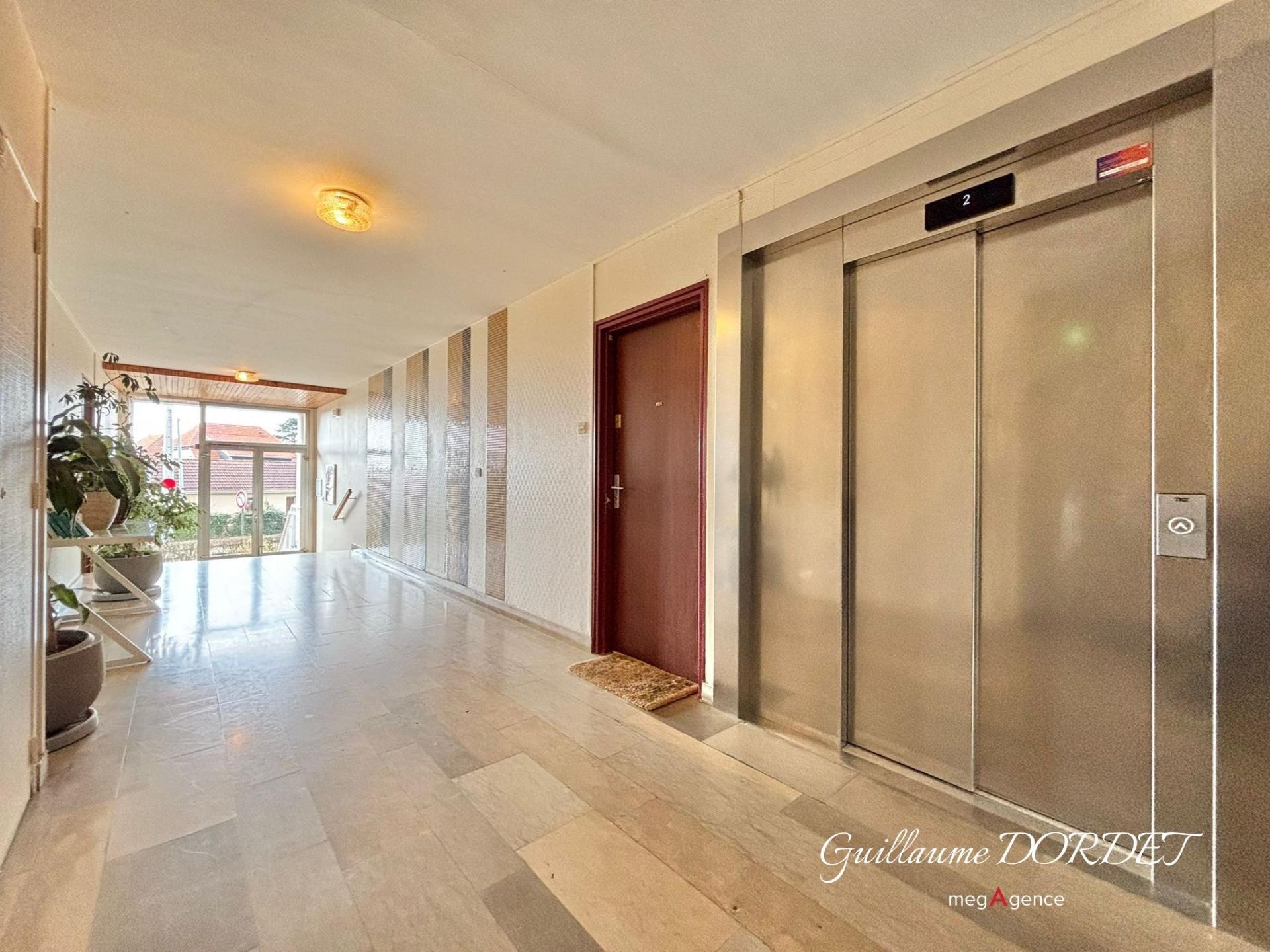 Miniature photo - 18 / 18