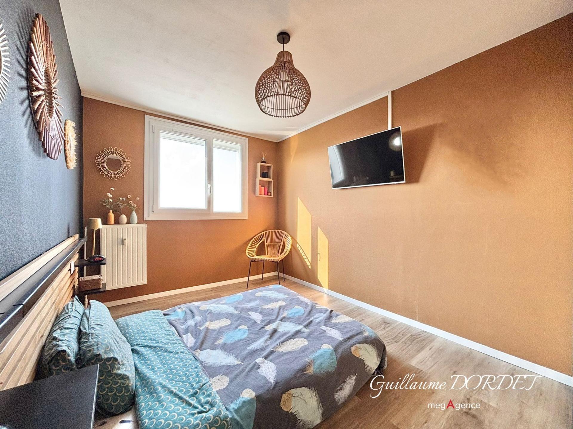 Miniature photo - 10 / 18